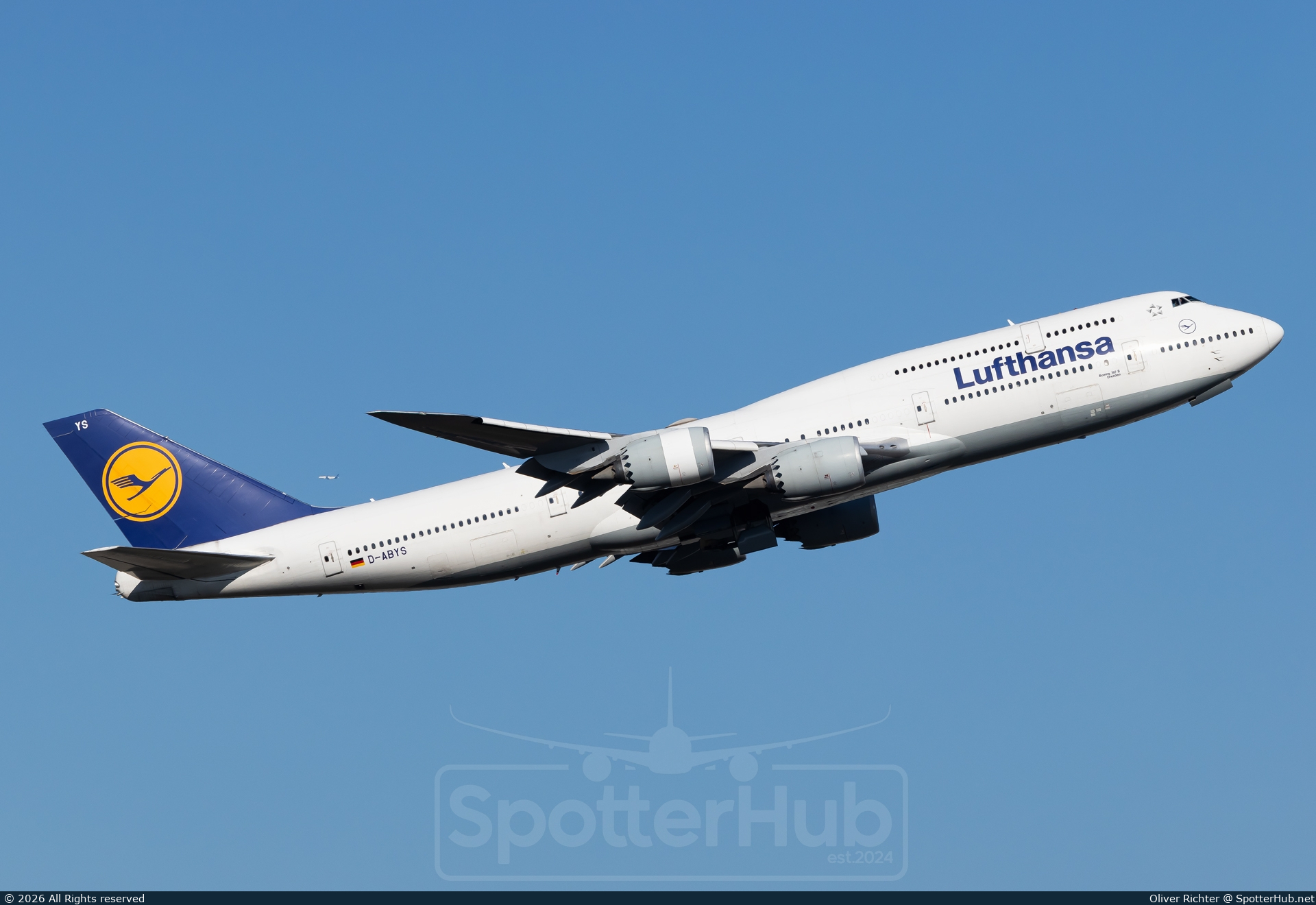Photo of D-ABYS - Boeing 747-830 operated by Lufthansa