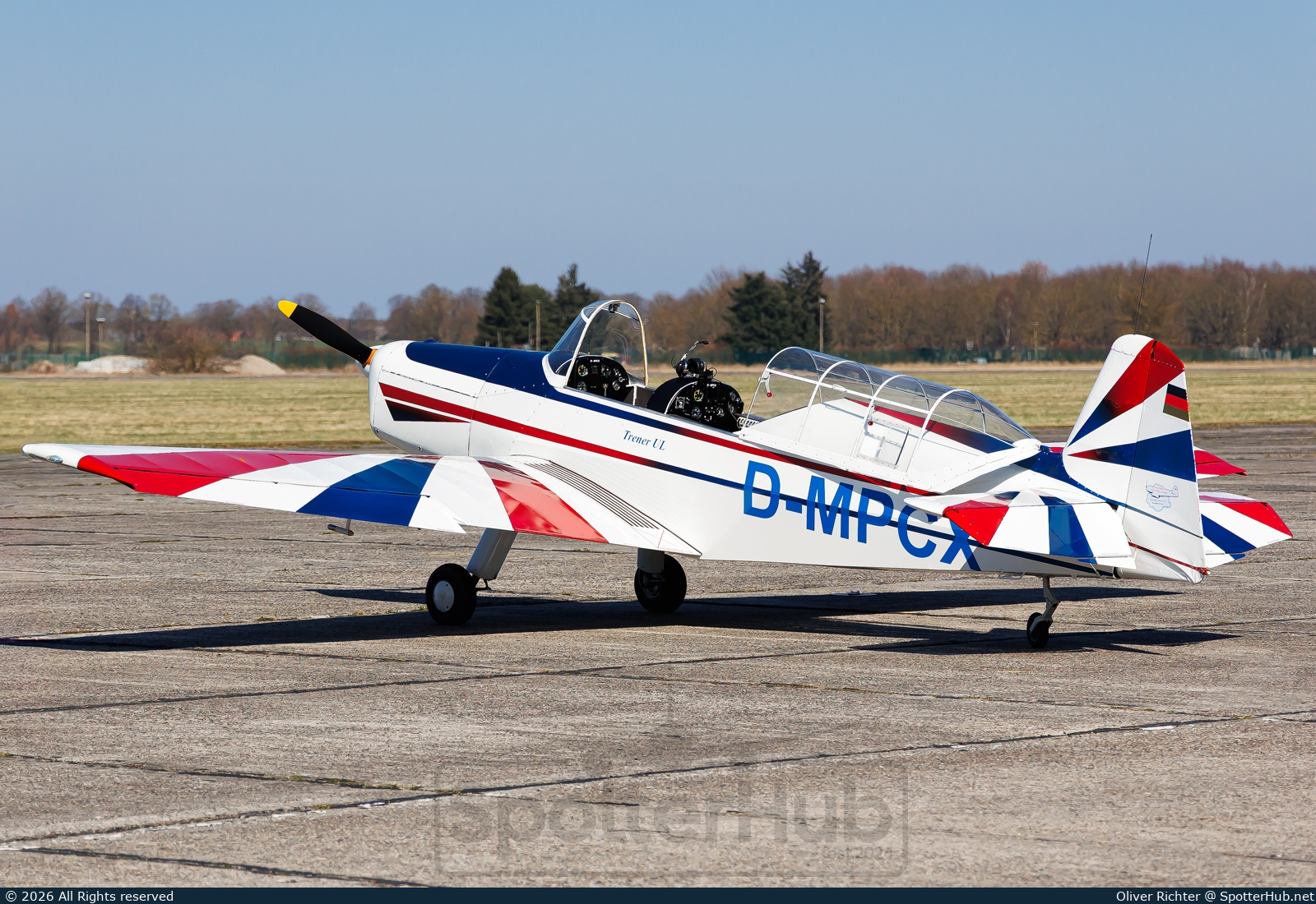 Photo of D-MPCX - Podesva Trener UL operated by Private