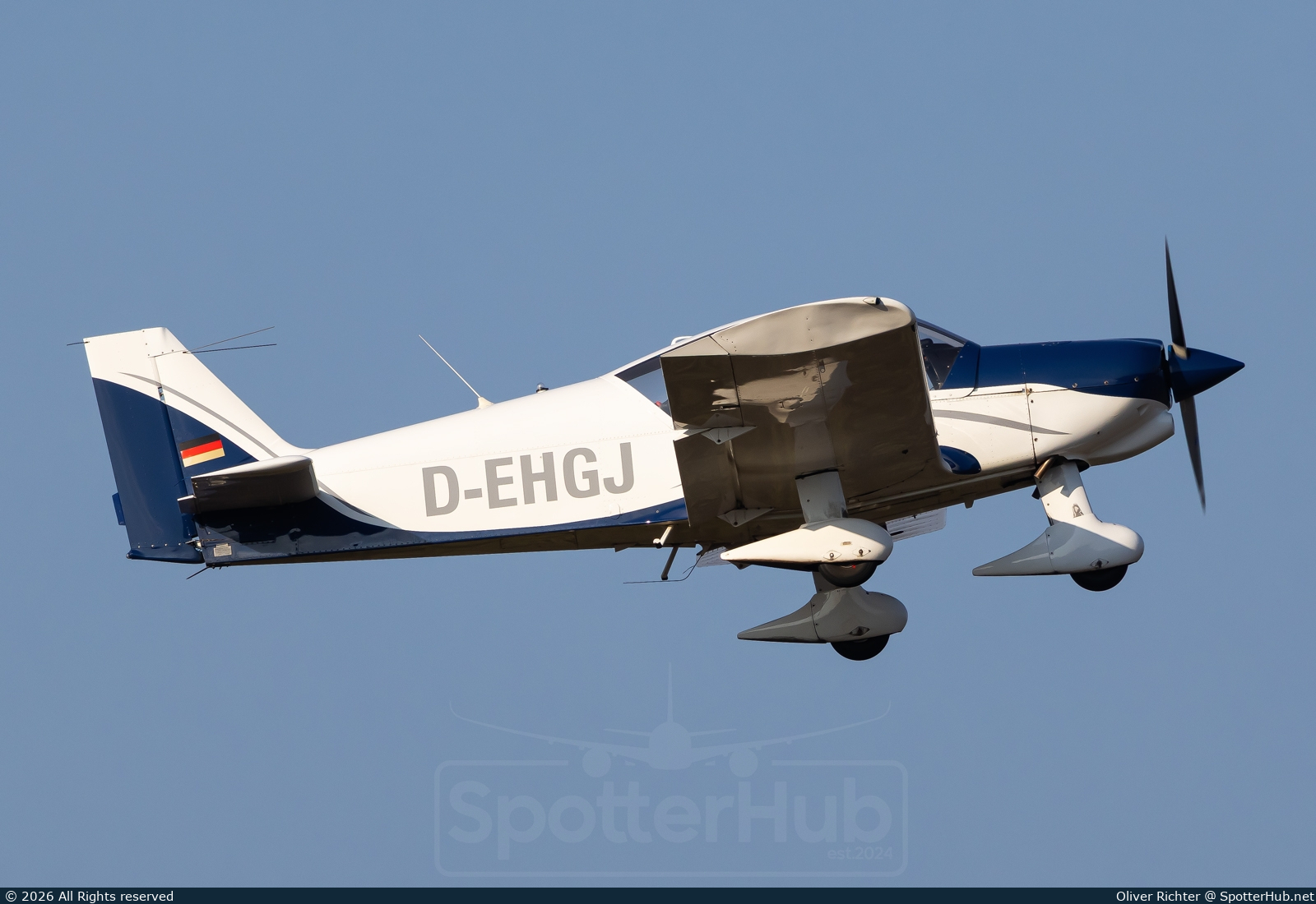Photo of D-EHGJ - Robin HR200/120B operated by Flugschule Hans Grade