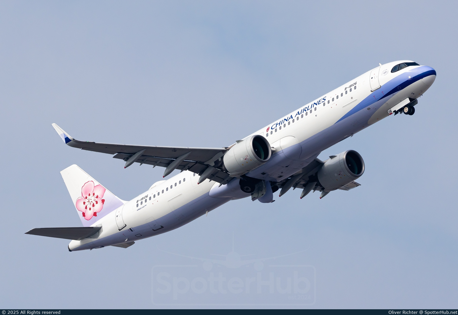 Photo of B-18106 - Airbus A321-271NX operated by China Airlines