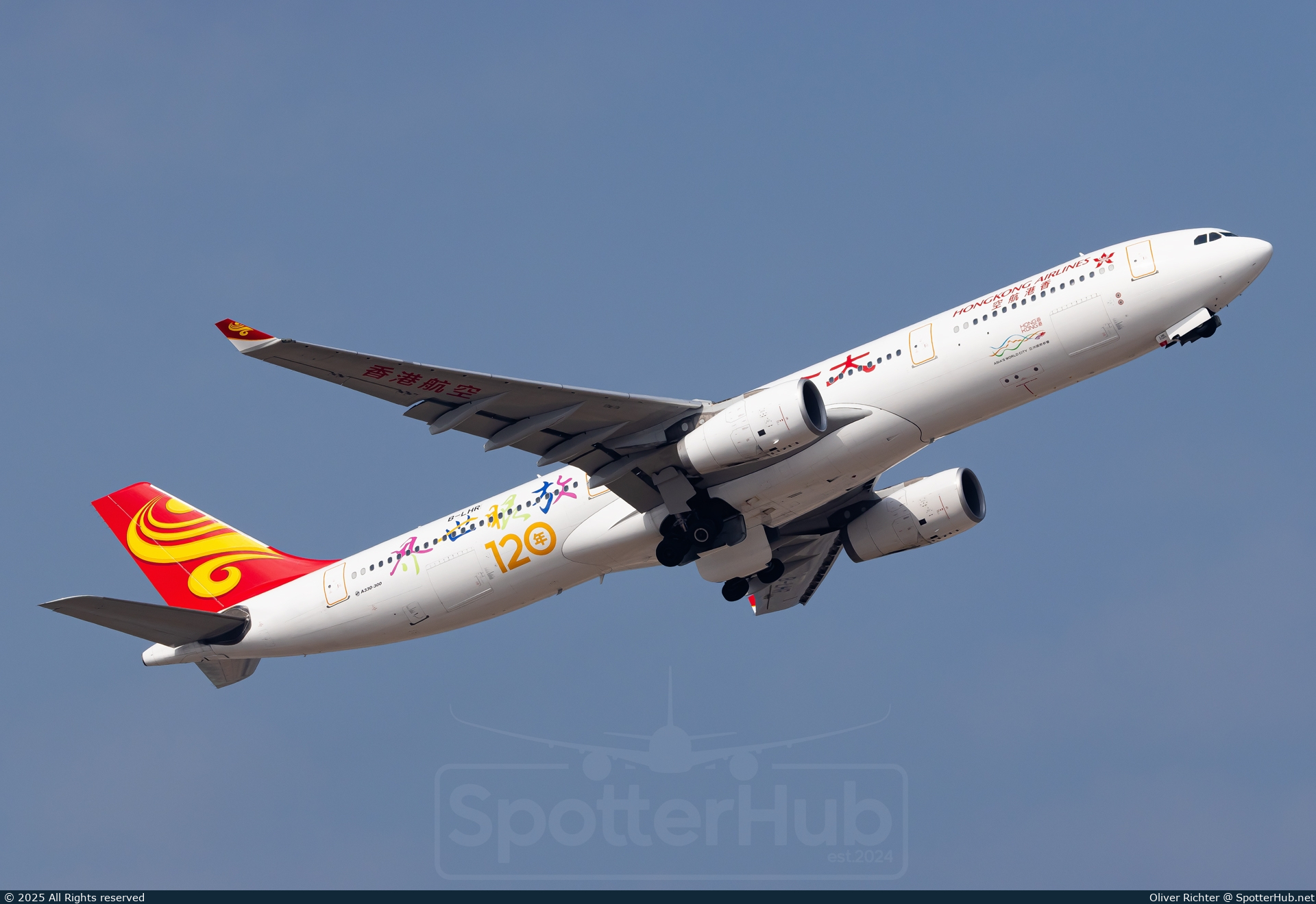 Photo of B-LHR - Airbus A330-343 operated by Hong Kong Airlines