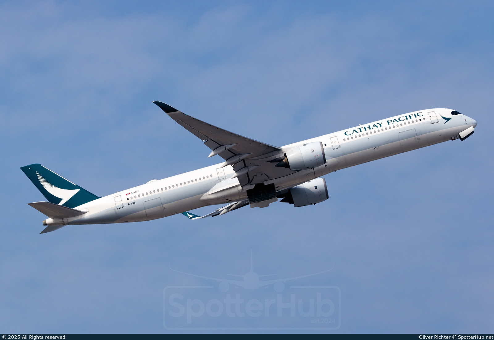 Photo of B-LXB - Airbus A350-1041 operated by Cathay Pacific Airways