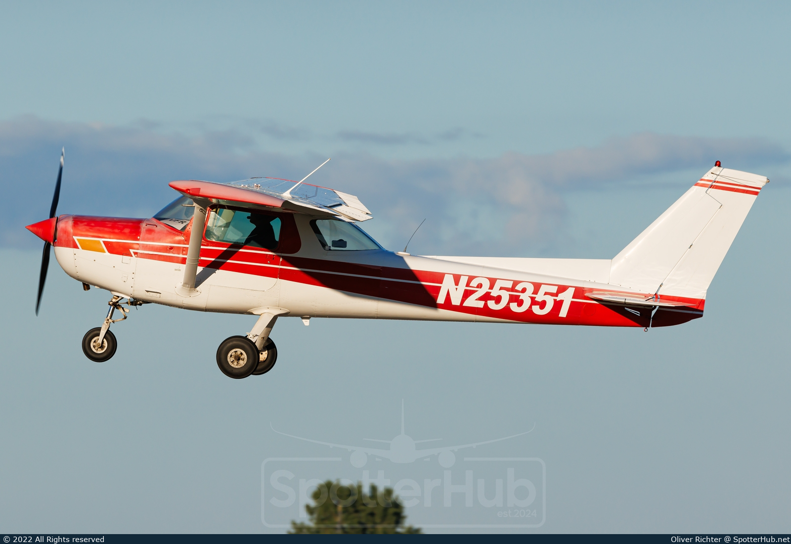 Photo of N25351 - Cessna 152 operated by Private