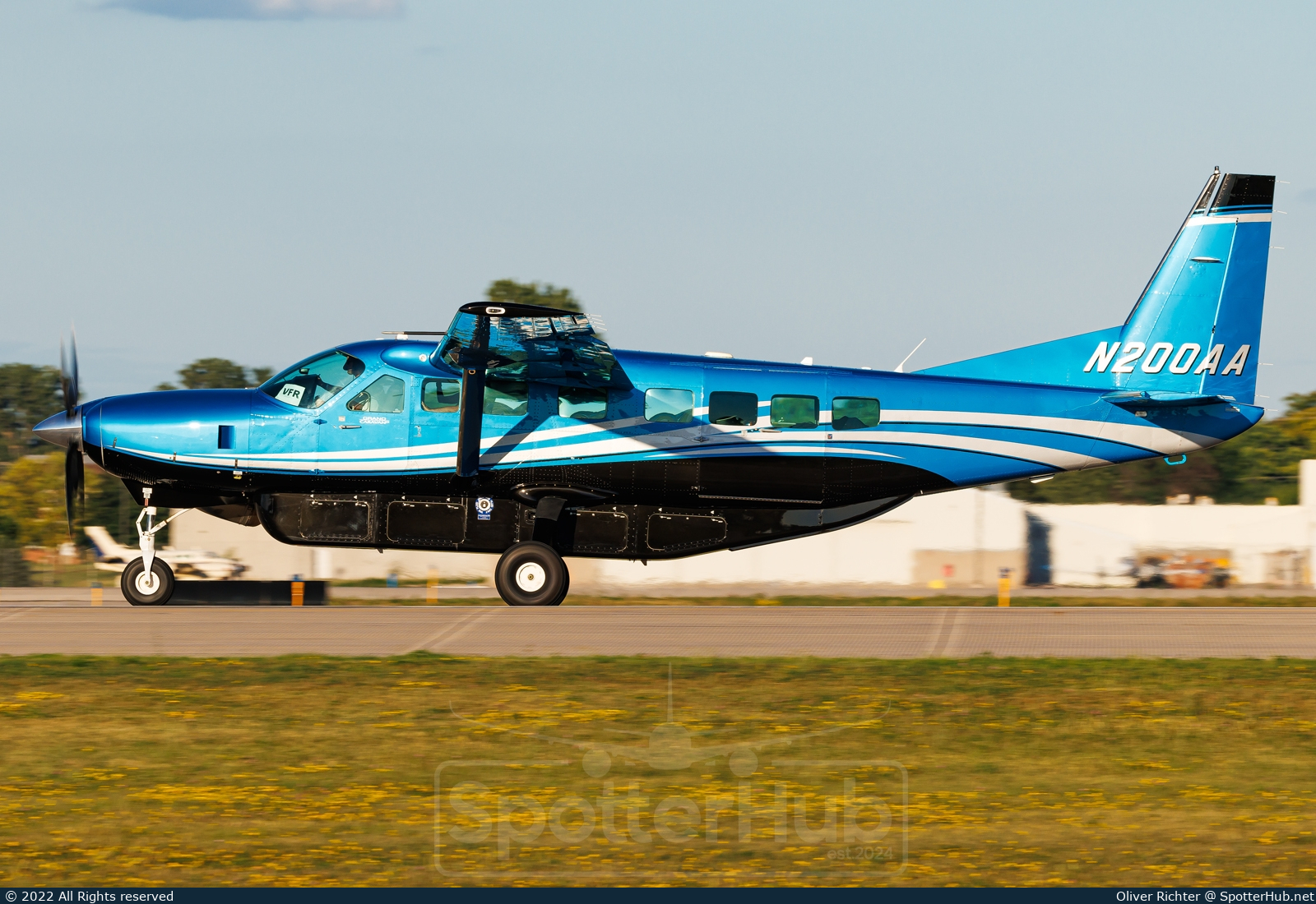 Photo of N200AA - Cessna 208B Grand Caravan operated by Private