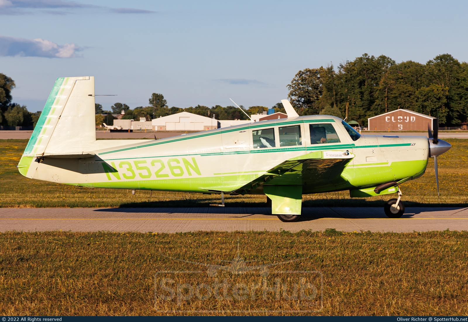 Photo of N3526N - Mooney M20F Executive 21 operated by Private