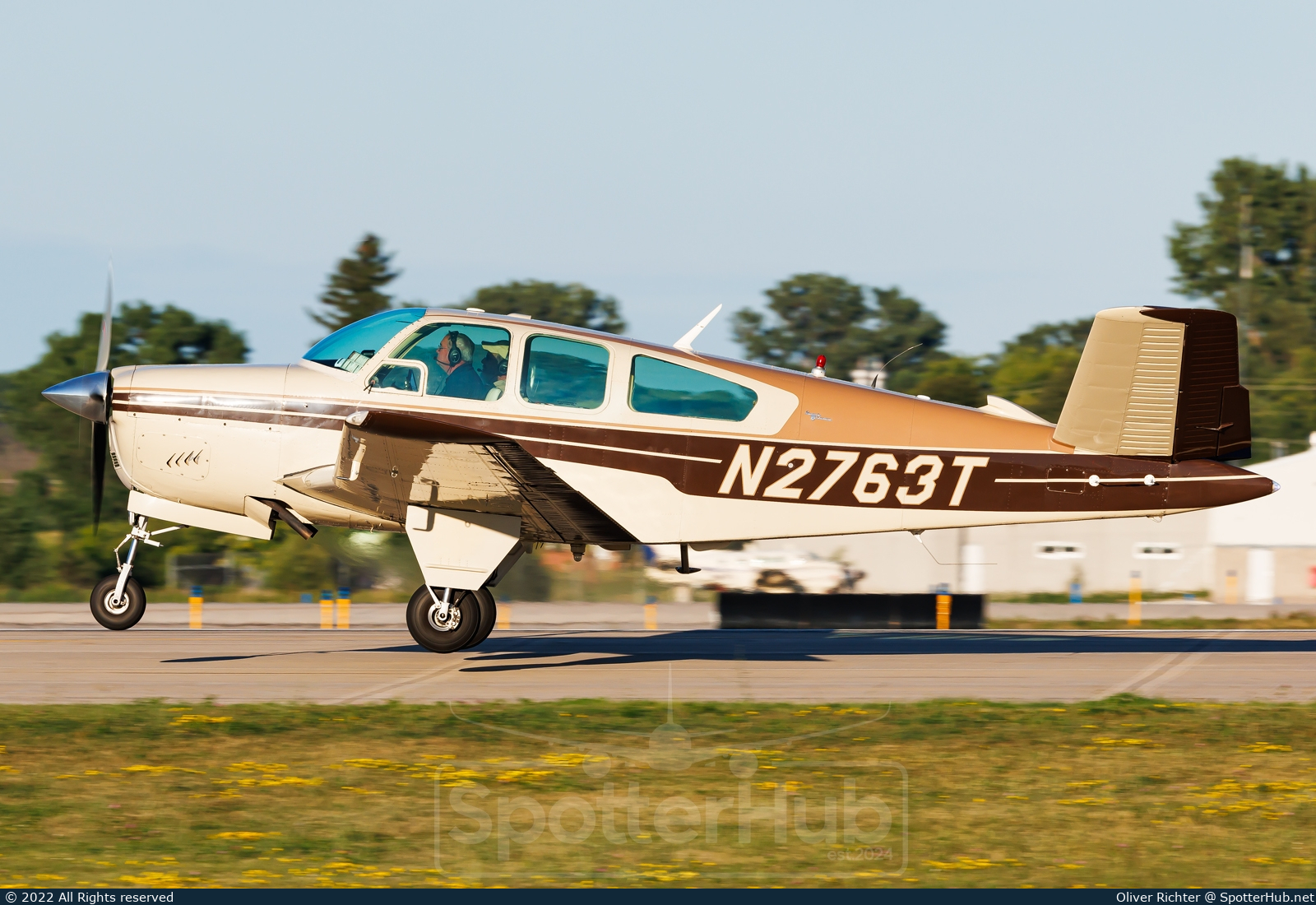 Photo of N2763T - Beechcraft V35 Bonanza operated by Private