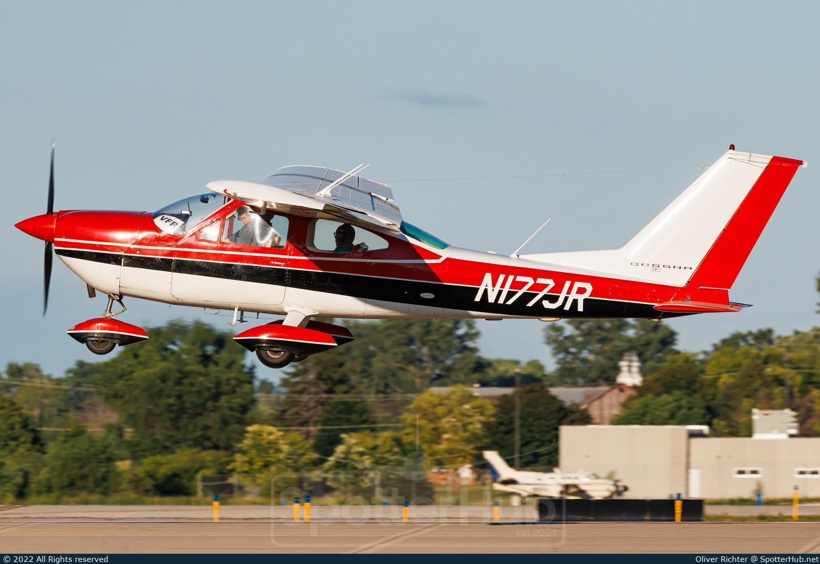 Photo of N177JR - Cessna 177B Cardinal operated by Private