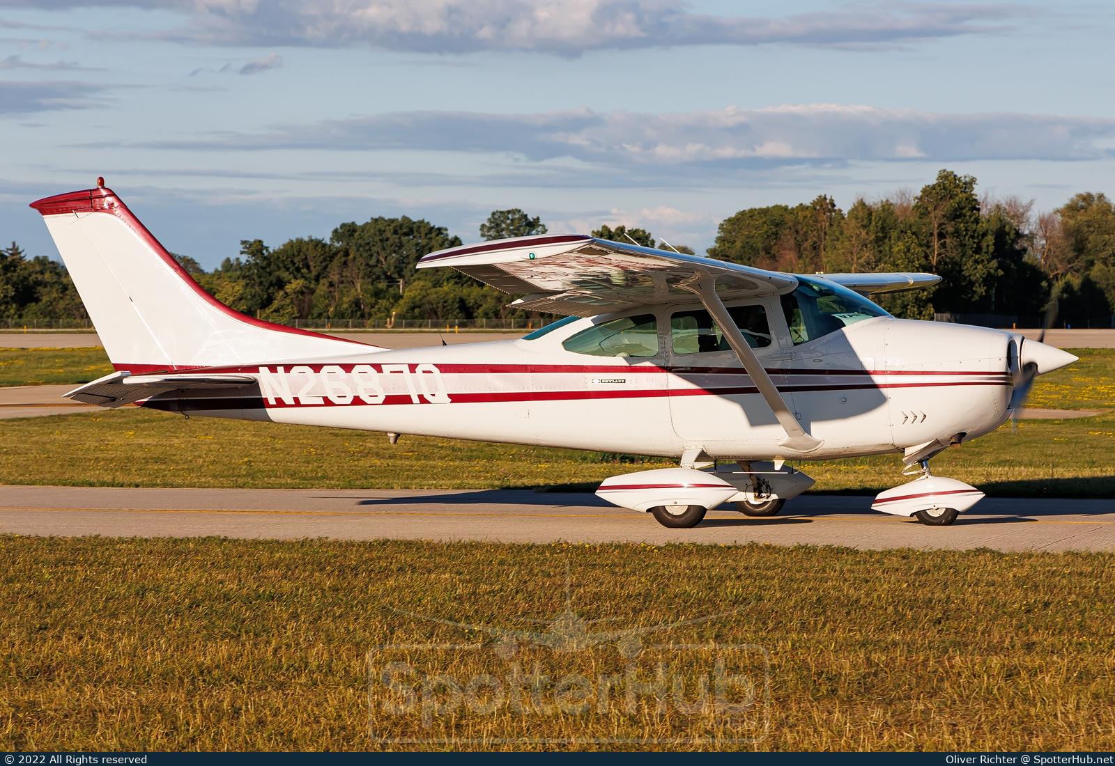 Photo of N2687Q - Cessna 182K Skylane operated by Private