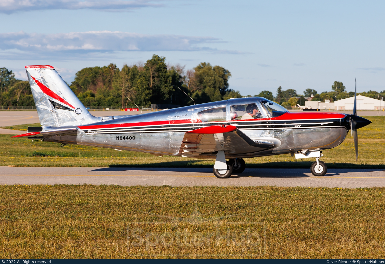 Photo of N64400 - Piper PA-24-400 Comanche operated by Private
