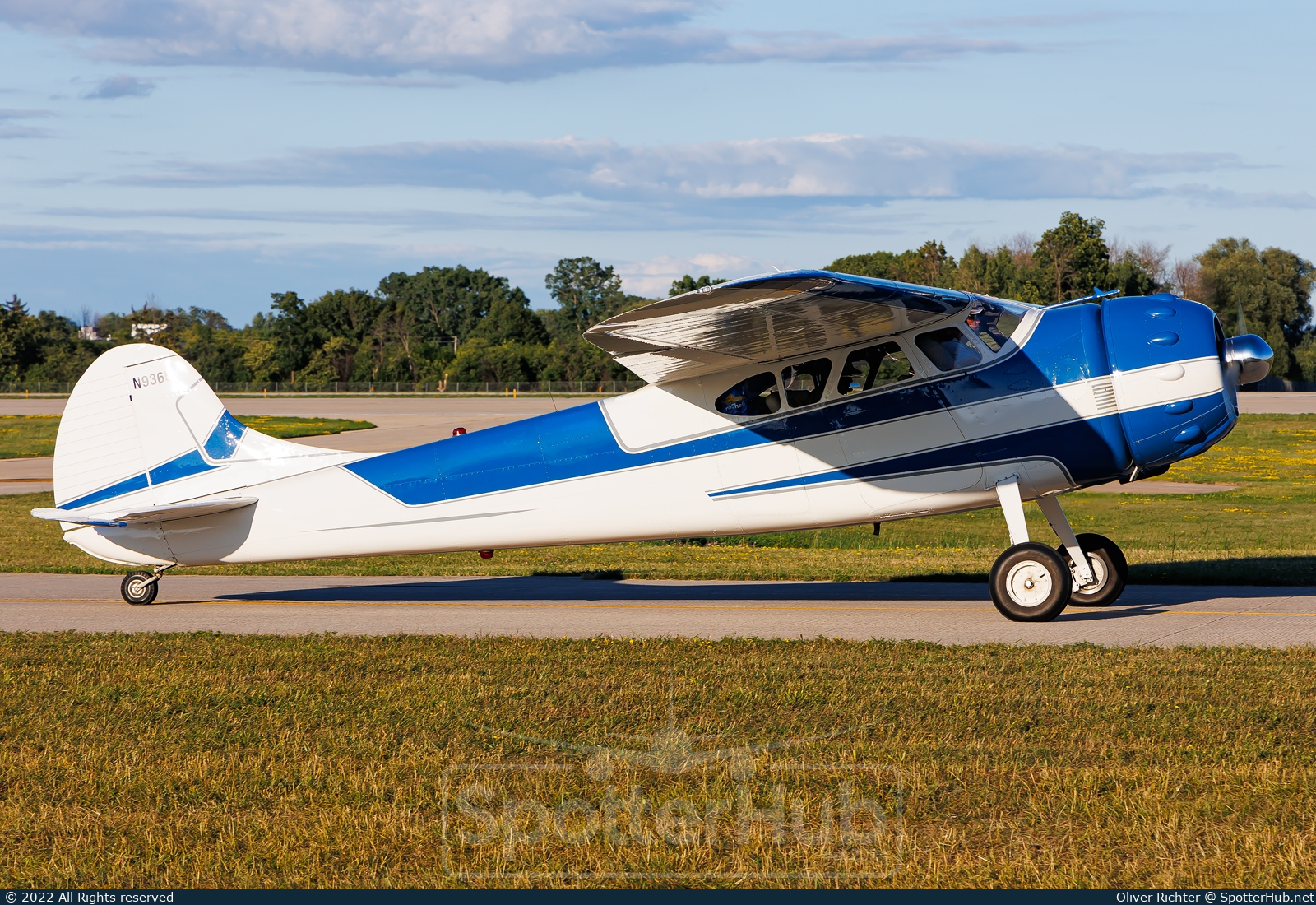 Photo of N9365A - Cessna 190 operated by Private