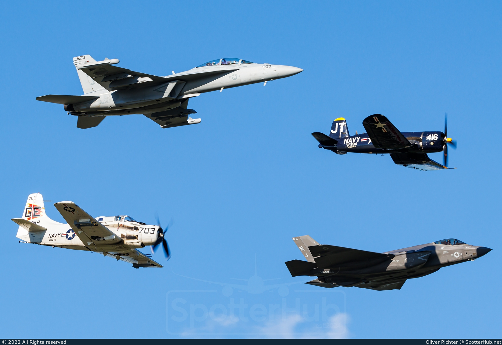 Photo of 169216 - Boeing EA-18G Growler operated by US Navy