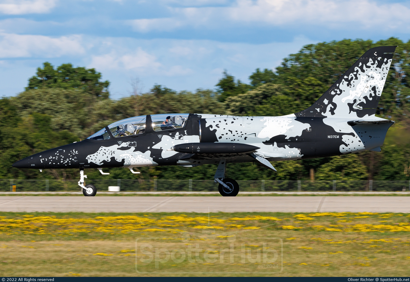 Photo of N137EM - Aero L-39C Albatros operated by Polaris Ghost Squadron