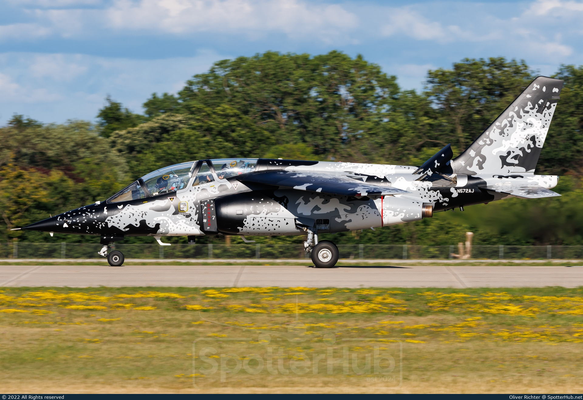 Photo of N572AJ - Dassault-Breguet-Dornier Alpha Jet A operated by Polaris Ghost Squadron