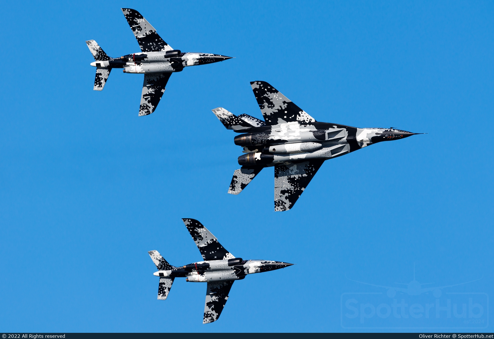 Photo of N29UB - Mikoyan-Gurevich MiG-29UB Fulcrum-B operated by Polaris Ghost Squadron