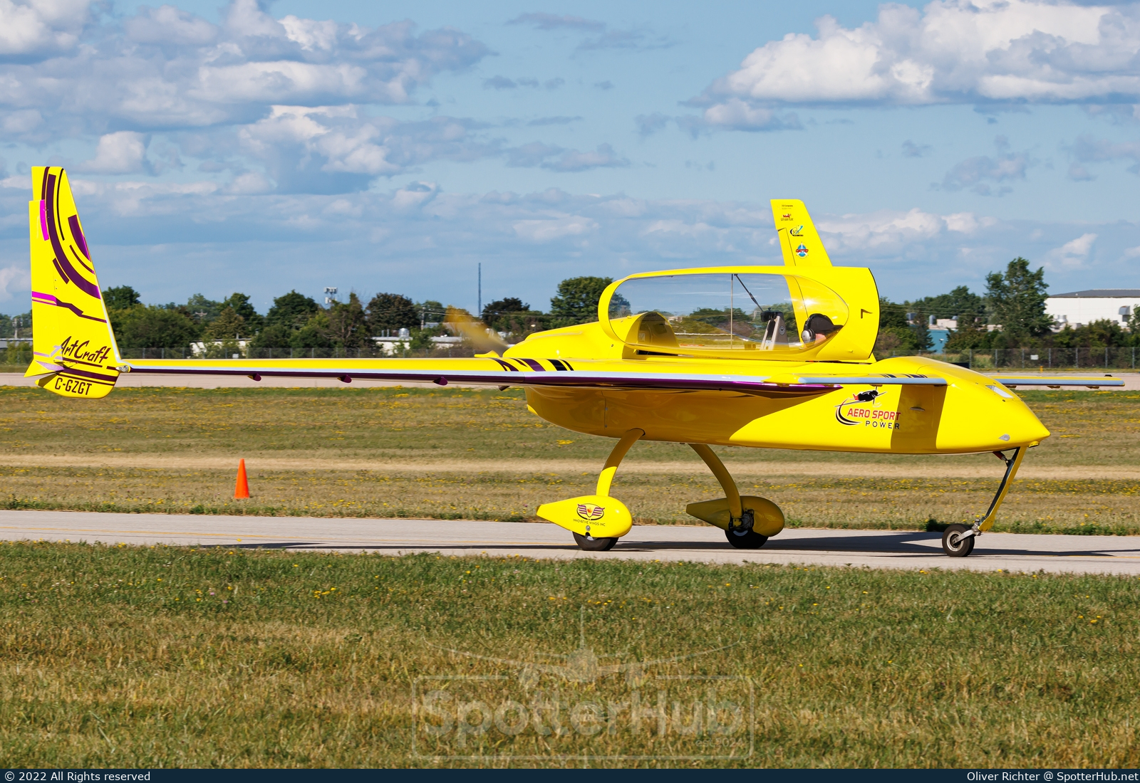 Photo of C-GZGT - Rutan 61 Long-EZ operated by Go Ez Aerobatics
