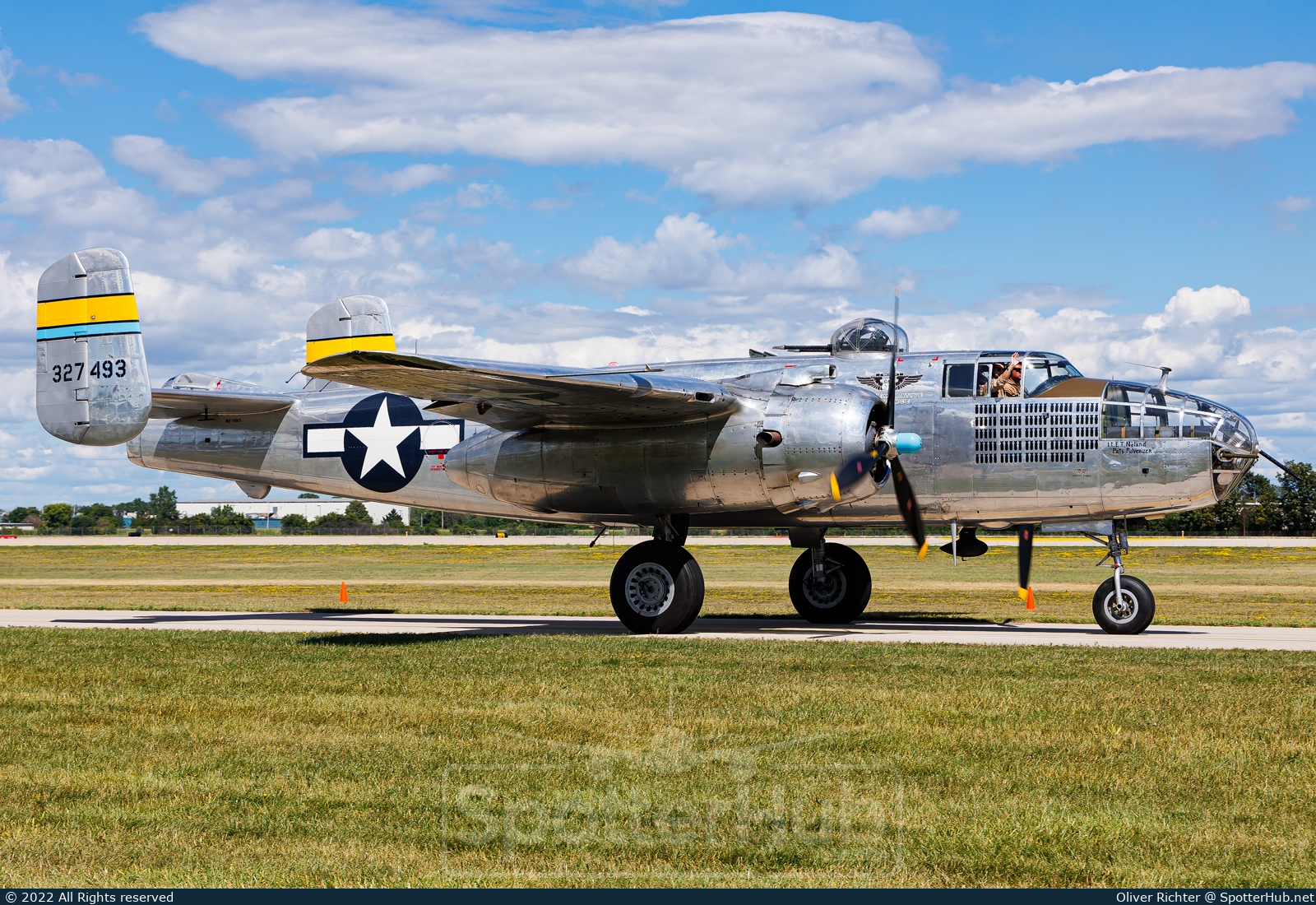 Photo of N27493 - North American TB-25K Mitchell operated by Commemorative Air Force