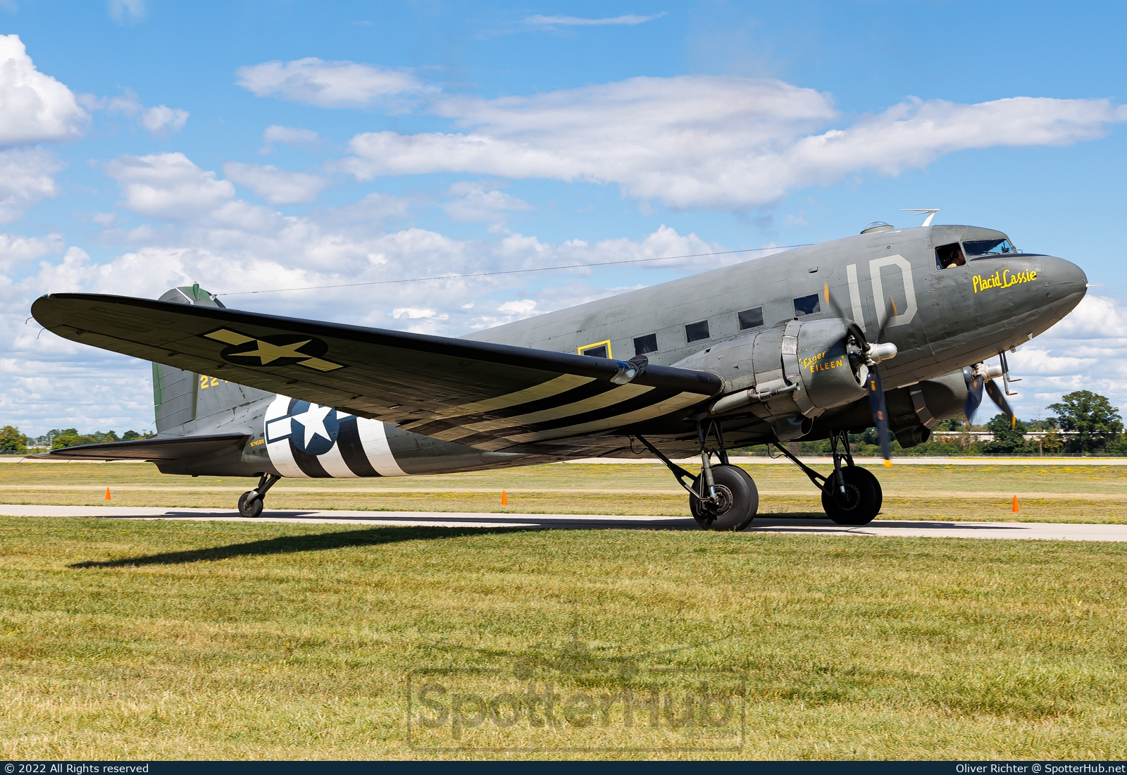 Photo of N74589 - Douglas C-47A Skytrain operated by Tunison Foundation
