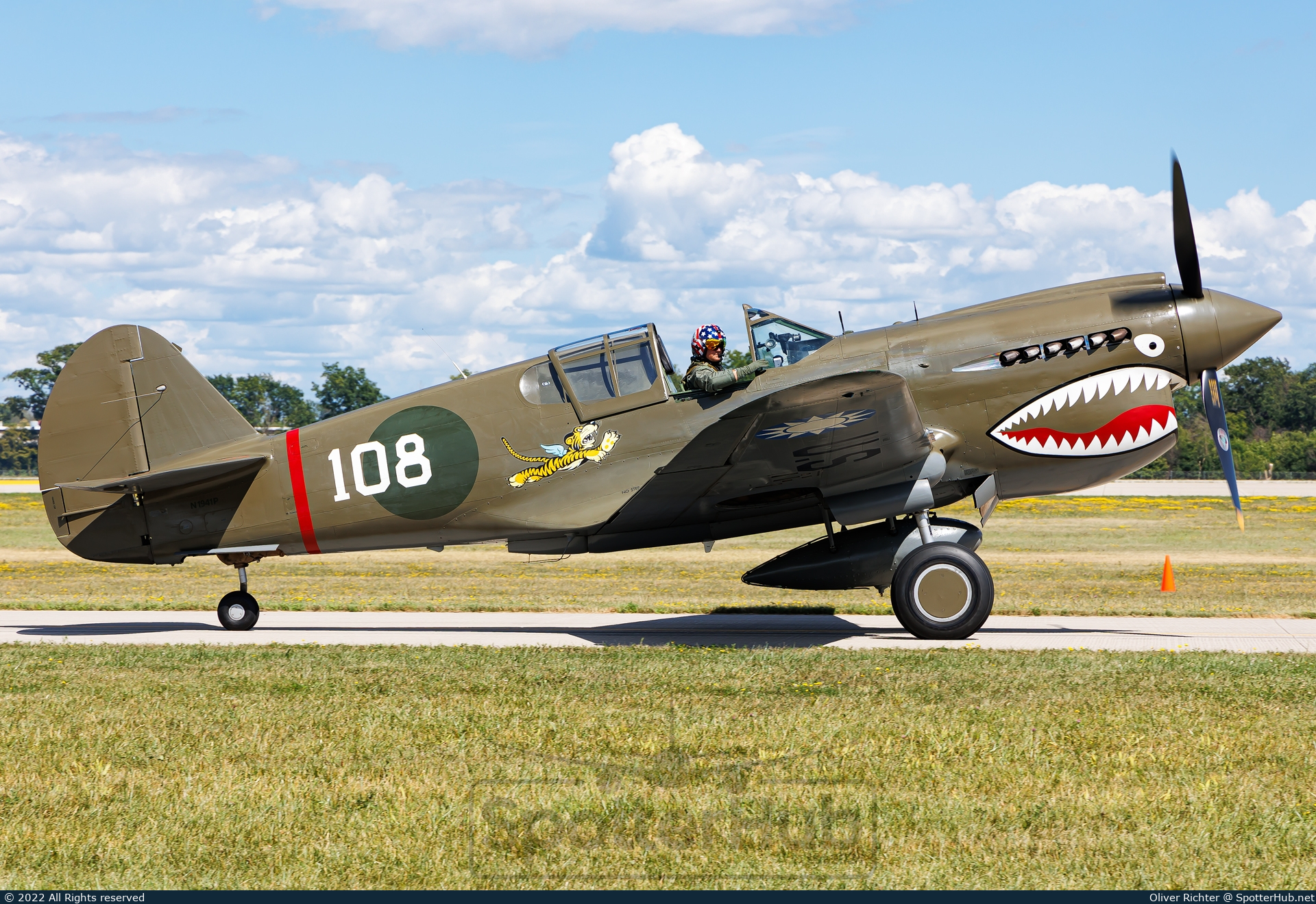Photo of N1941P - Curtiss P-40E Warhawk operated by Military Aviation Museum