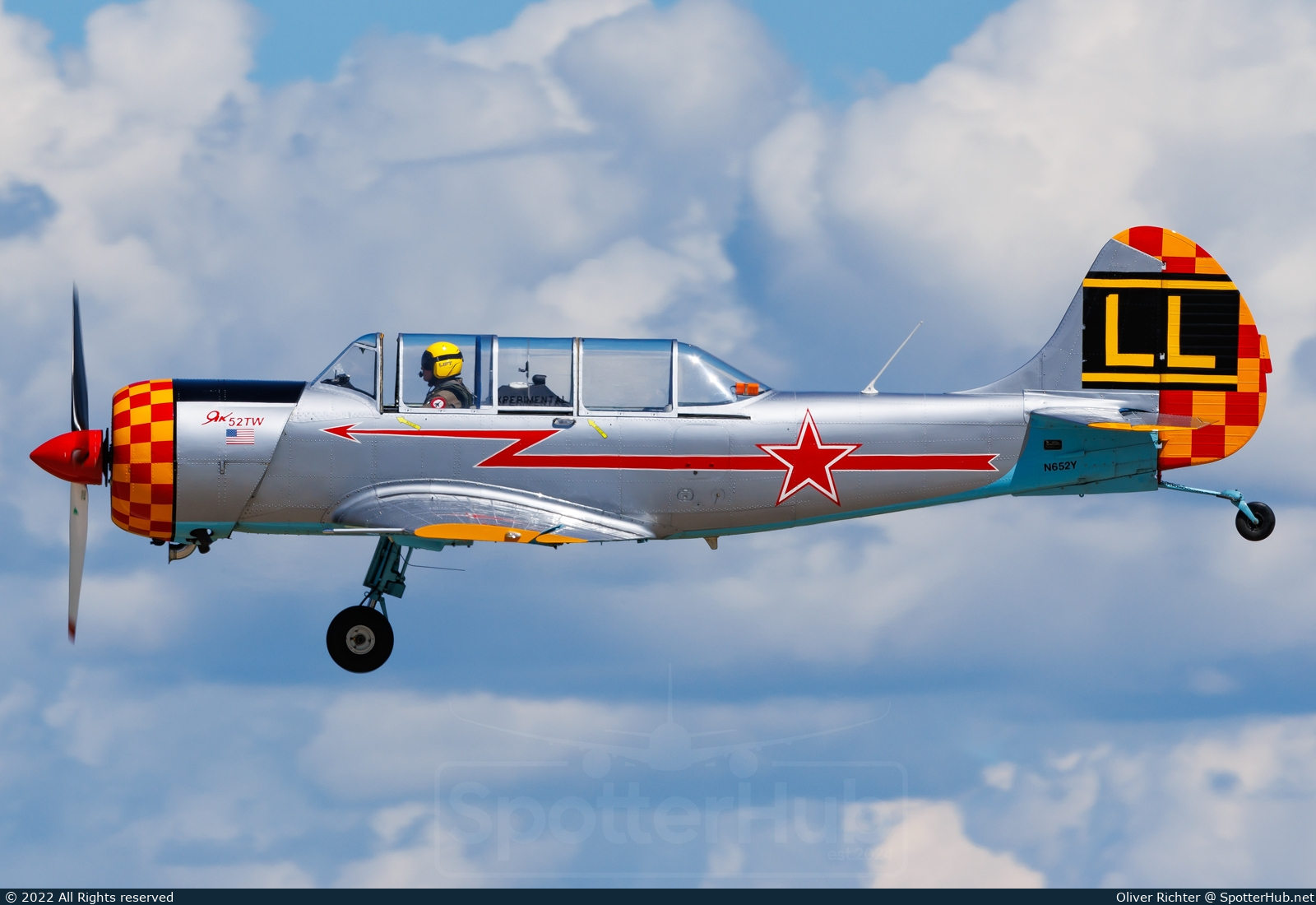 Photo of N652Y - Yakovlev Yak-52TW operated by Private