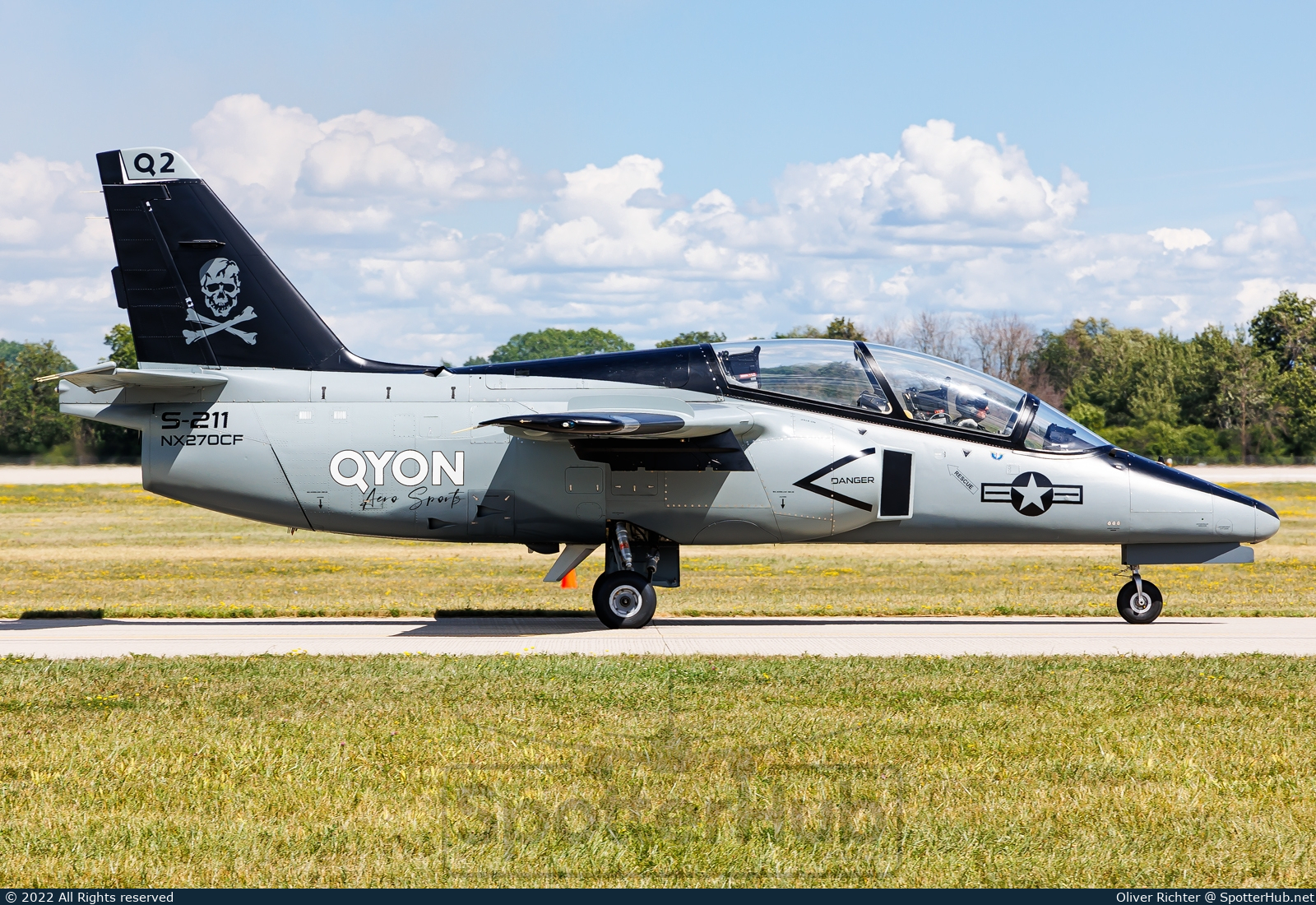 Photo of NX270CF - SIAI-Marchetti S.211 operated by QYON Aerosports Jet Team