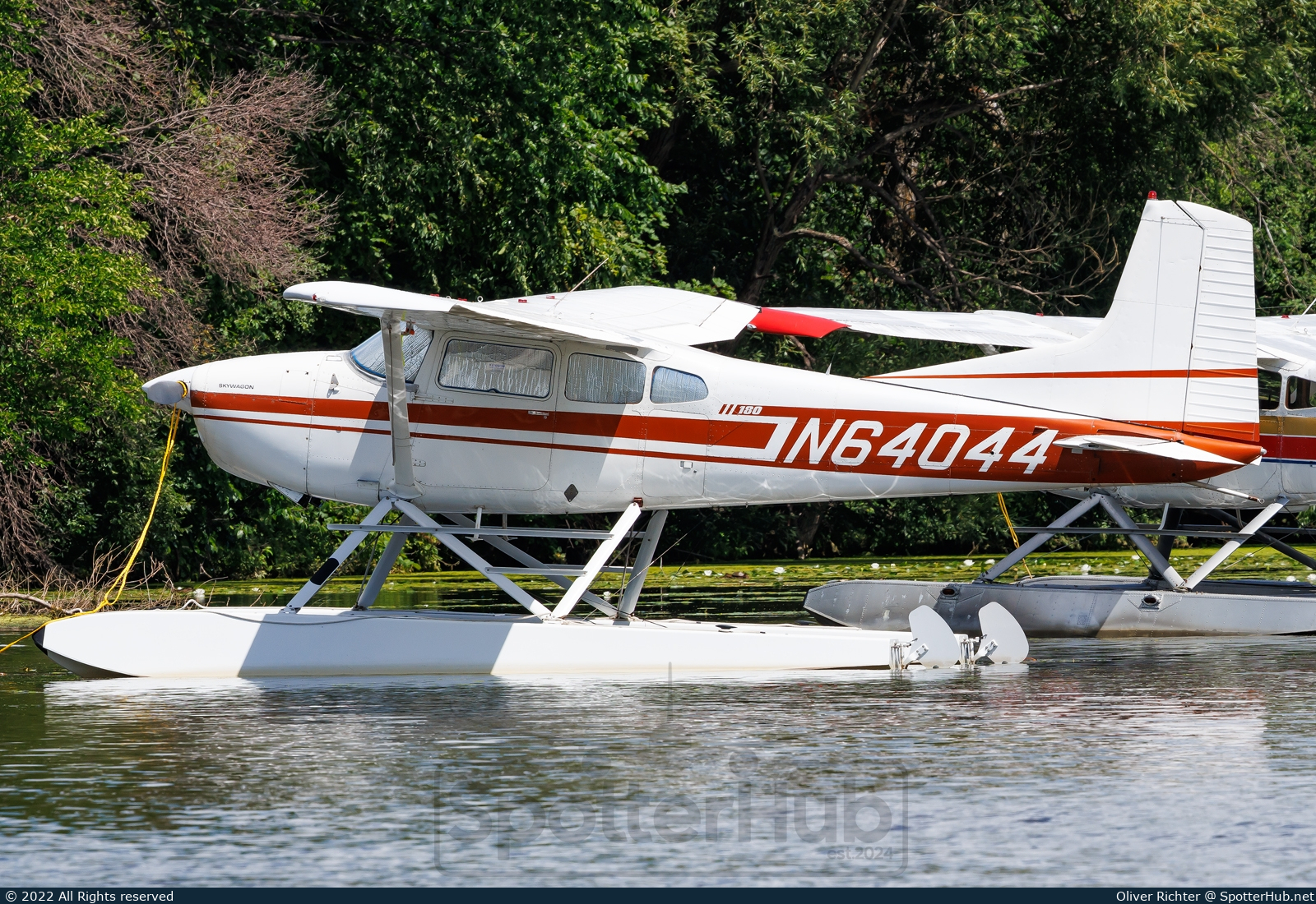 Photo of N64044 - Cessna 180K Skywagon operated by Private