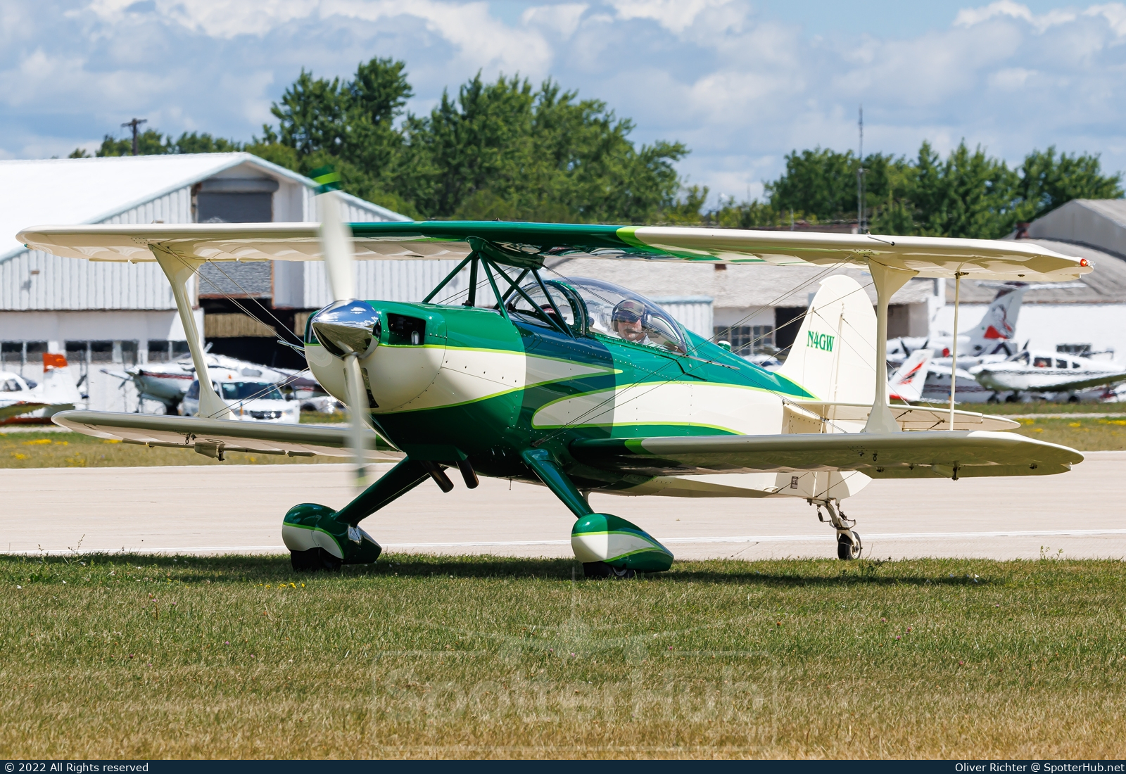Photo of N4GW - Starfire Firebolt operated by Private