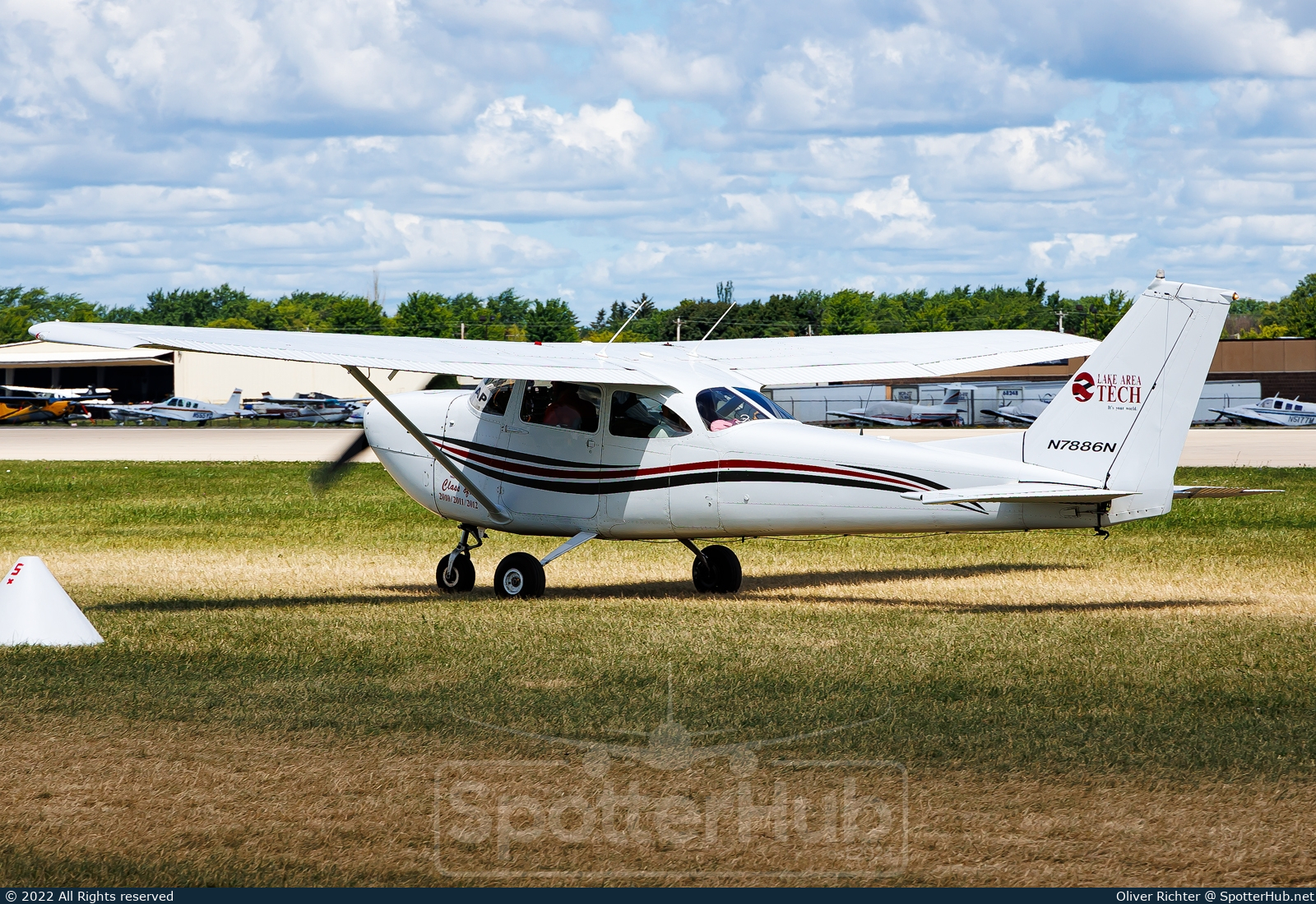 Photo of N7886N - Cessna T-41C Mescalero operated by Lake Area Technical Institute