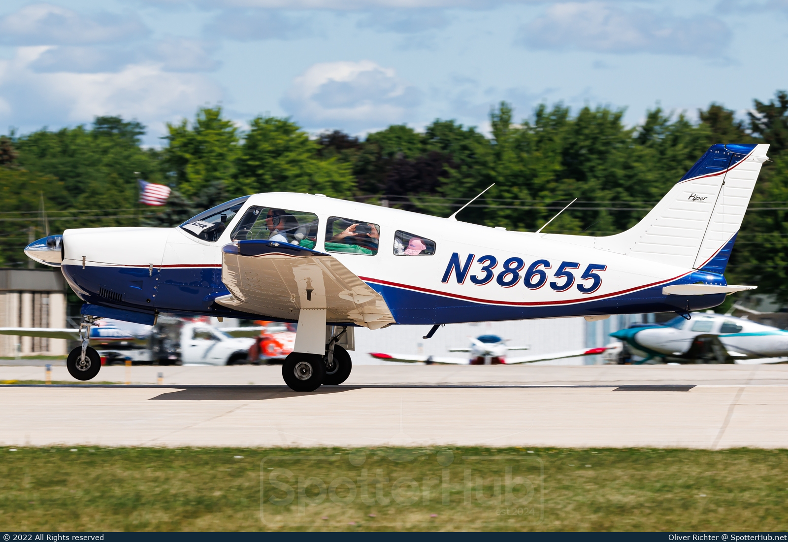 Photo of N38655 - Piper PA-28R-201 Cherokee Arrow operated by Private