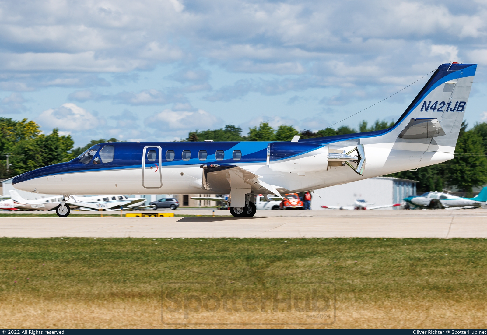 Photo of N421JB - Cessna 550B Citation Bravo operated by Private