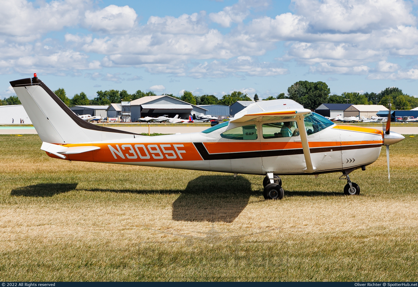 Photo of N3095F - Cessna 182J Skylane operated by Private