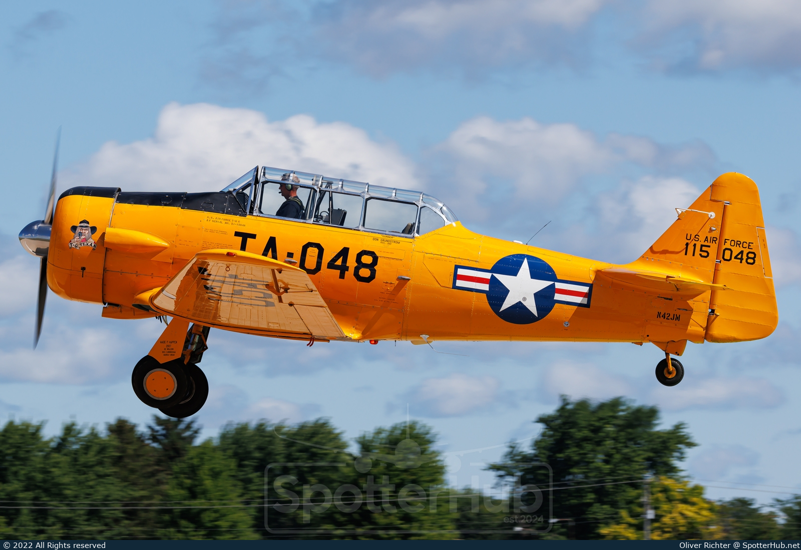 Photo of N42JM - North American T-6G Texan operated by Private