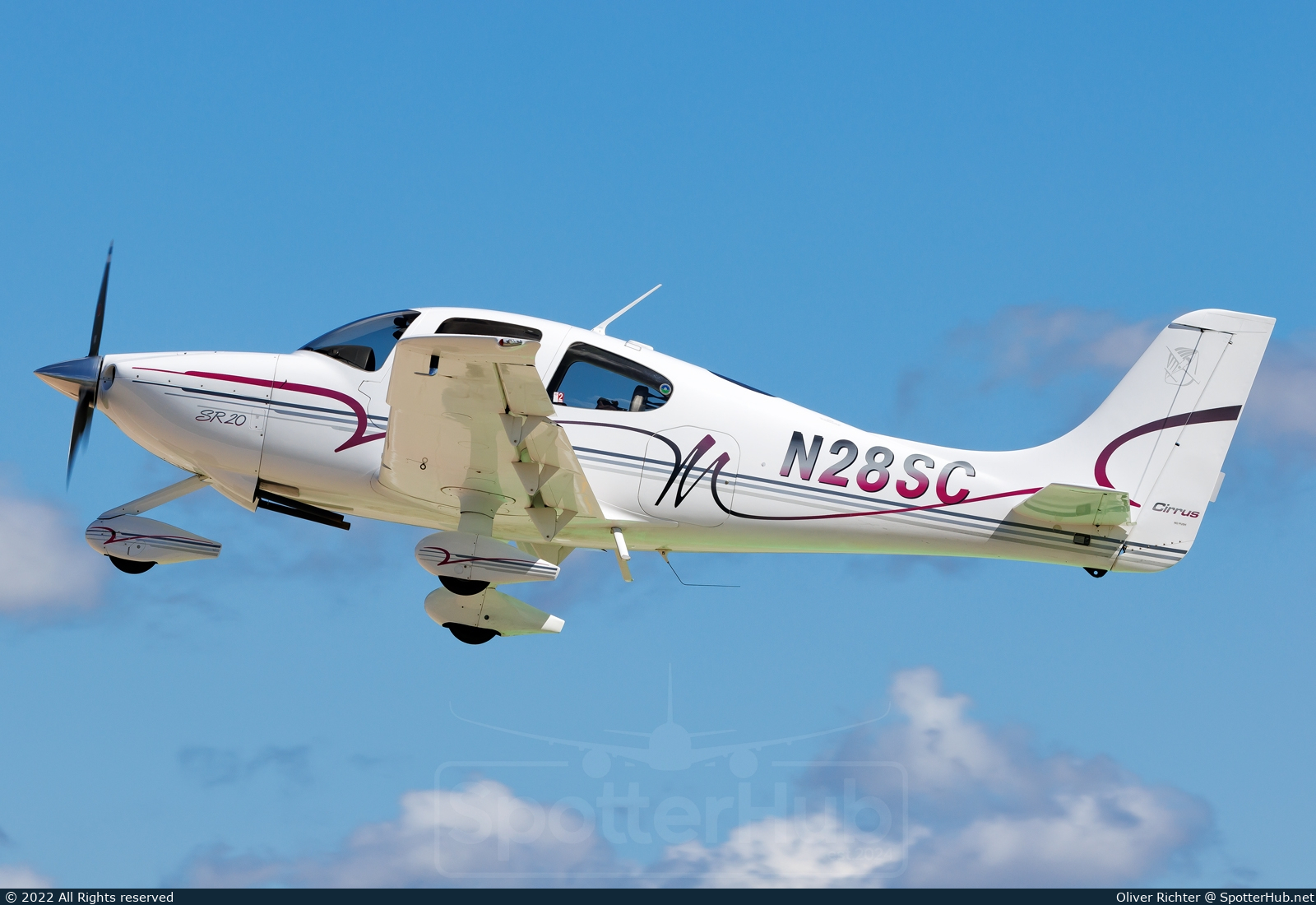 Photo of N28SC - Cirrus SR20 G1 operated by Private