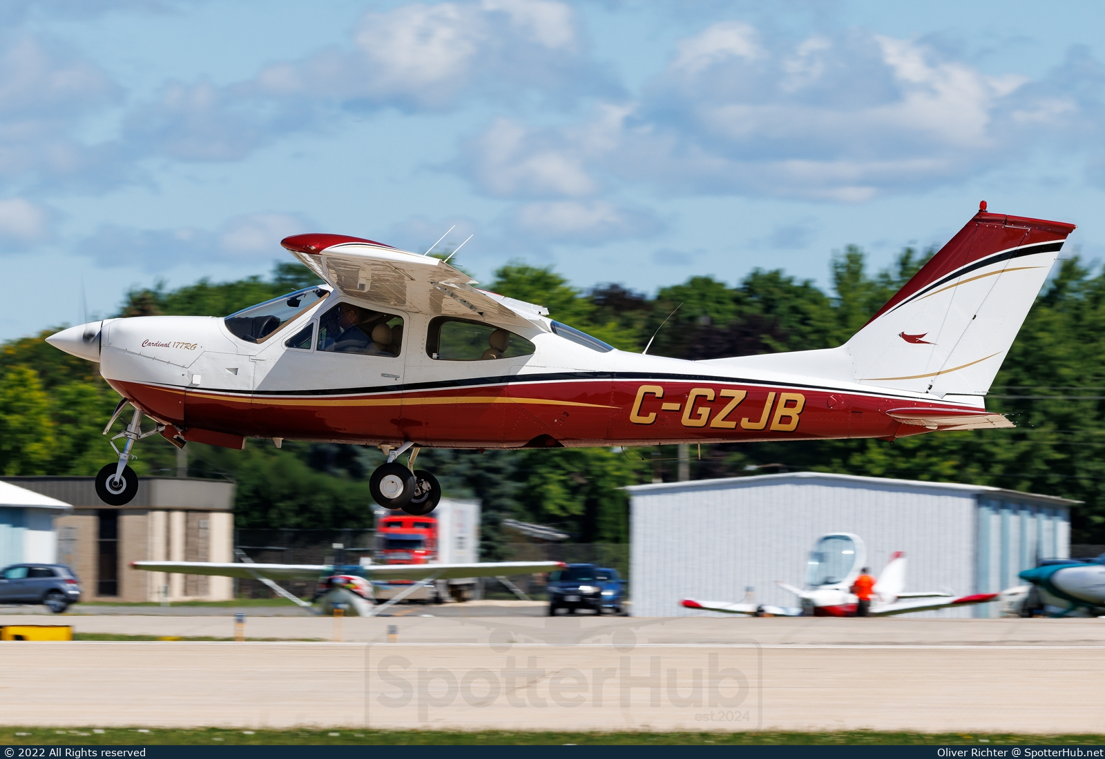 Photo of C-GZJB - Cessna 177RG Cardinal RG operated by Private