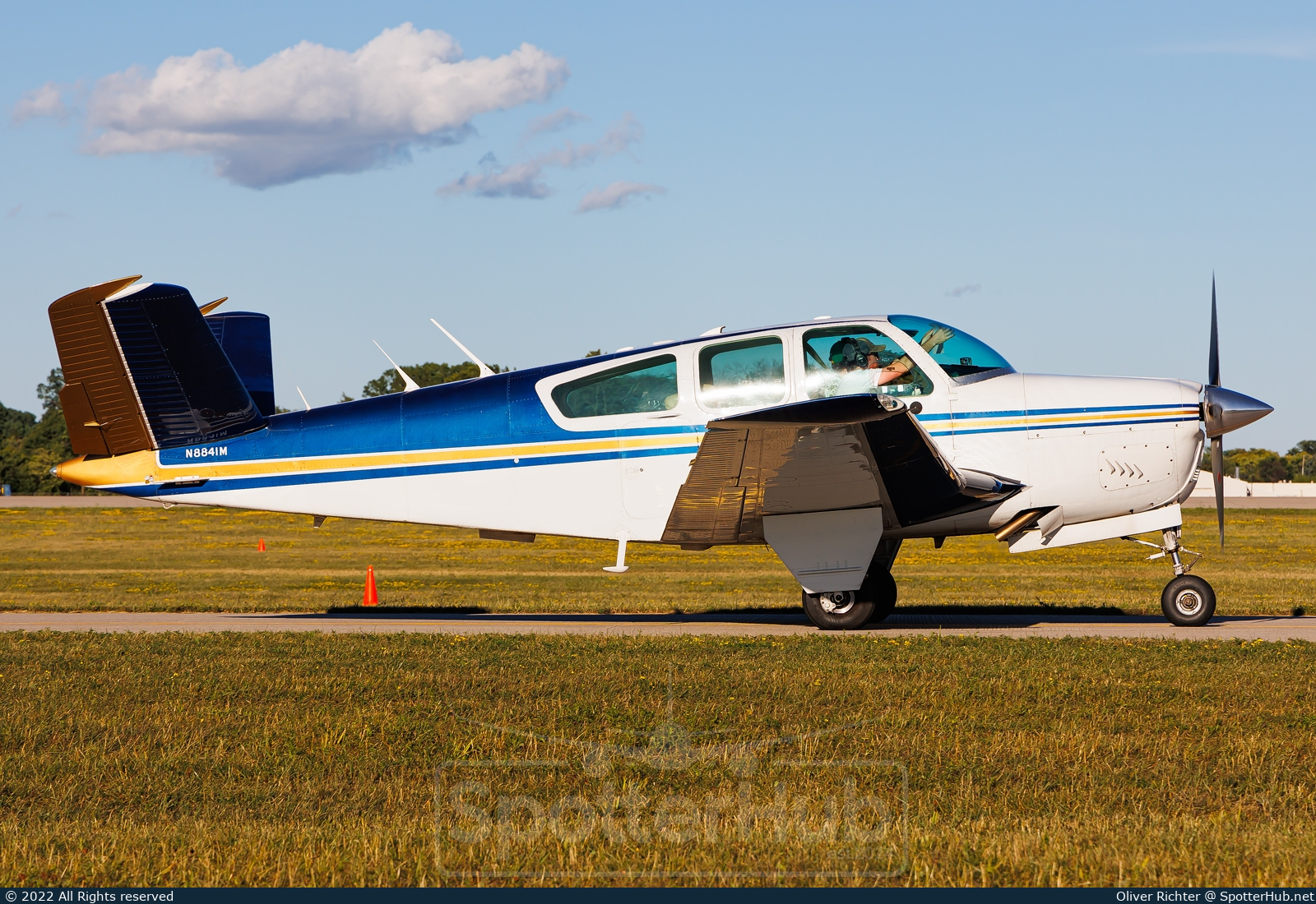 Photo of N8841M - Beechcraft S35 Bonanza operated by Private