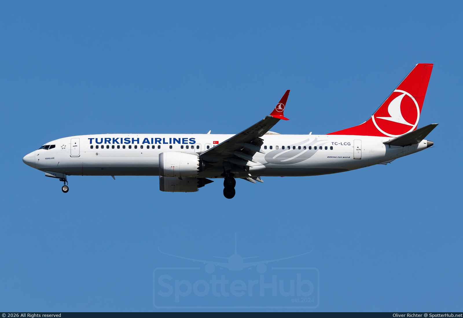Photo of TC-LCG - Boeing 737 MAX 8 operated by Turkish Airlines