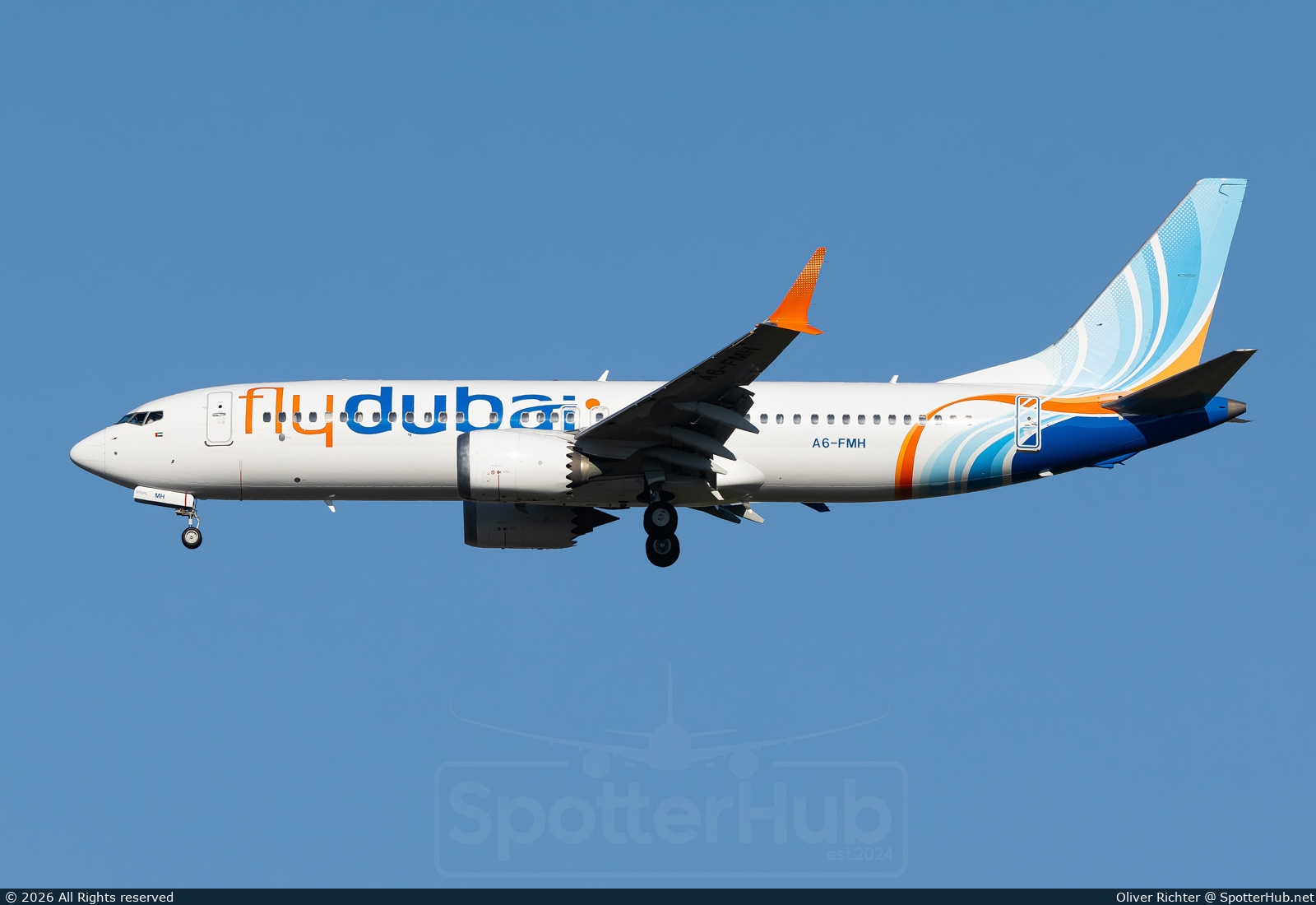 Photo of A6-FMH - Boeing 737 MAX 8 operated by flydubai