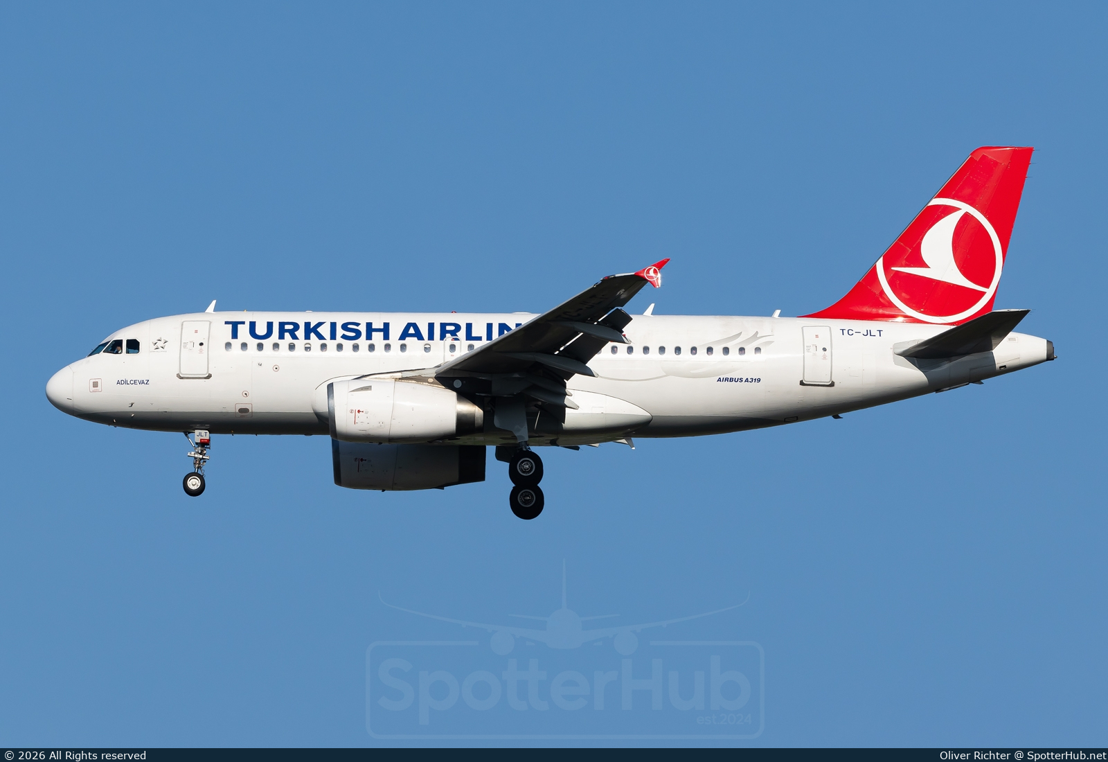 Photo of TC-JLT - Airbus A319-132 operated by Turkish Airlines