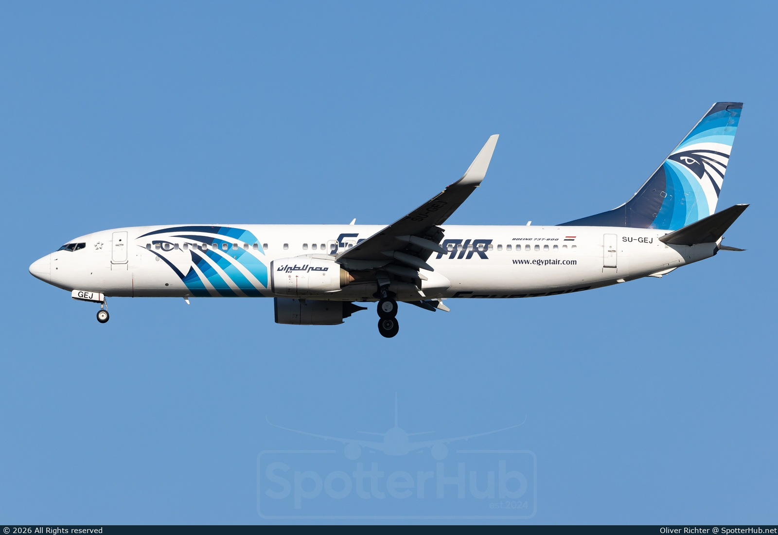 Photo of SU-GEJ - Boeing 737-866 operated by Egyptair
