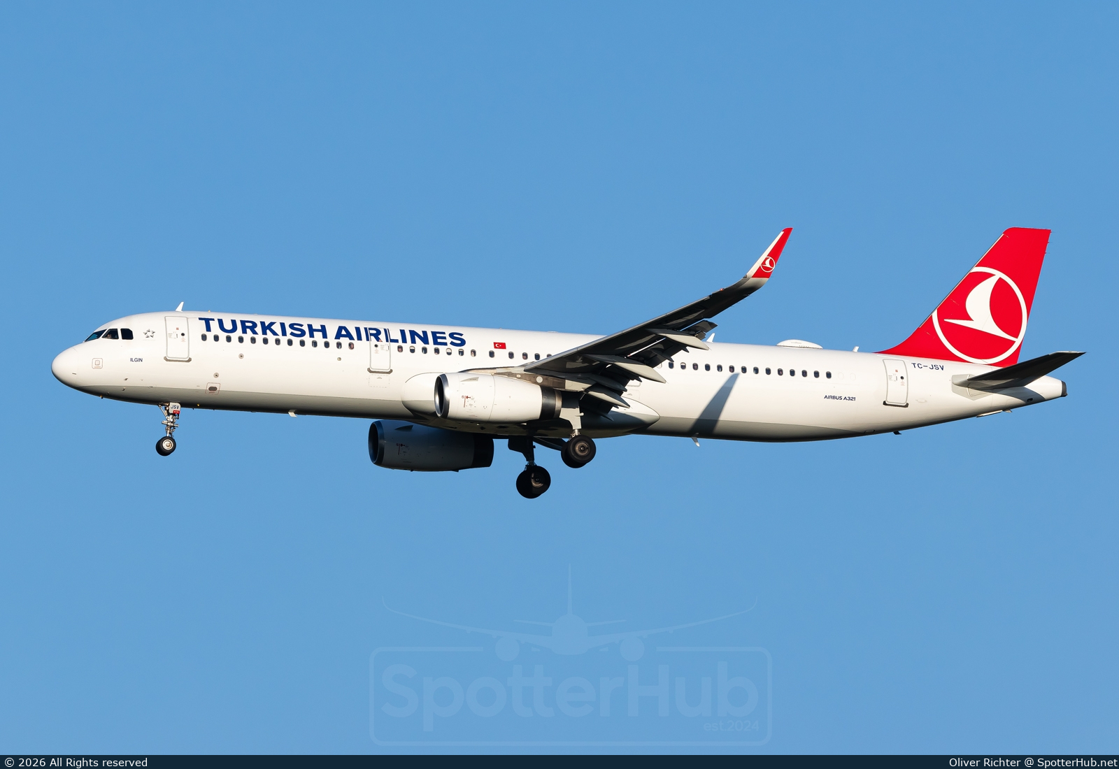 Photo of TC-JSV - Airbus A321-231 operated by Turkish Airlines