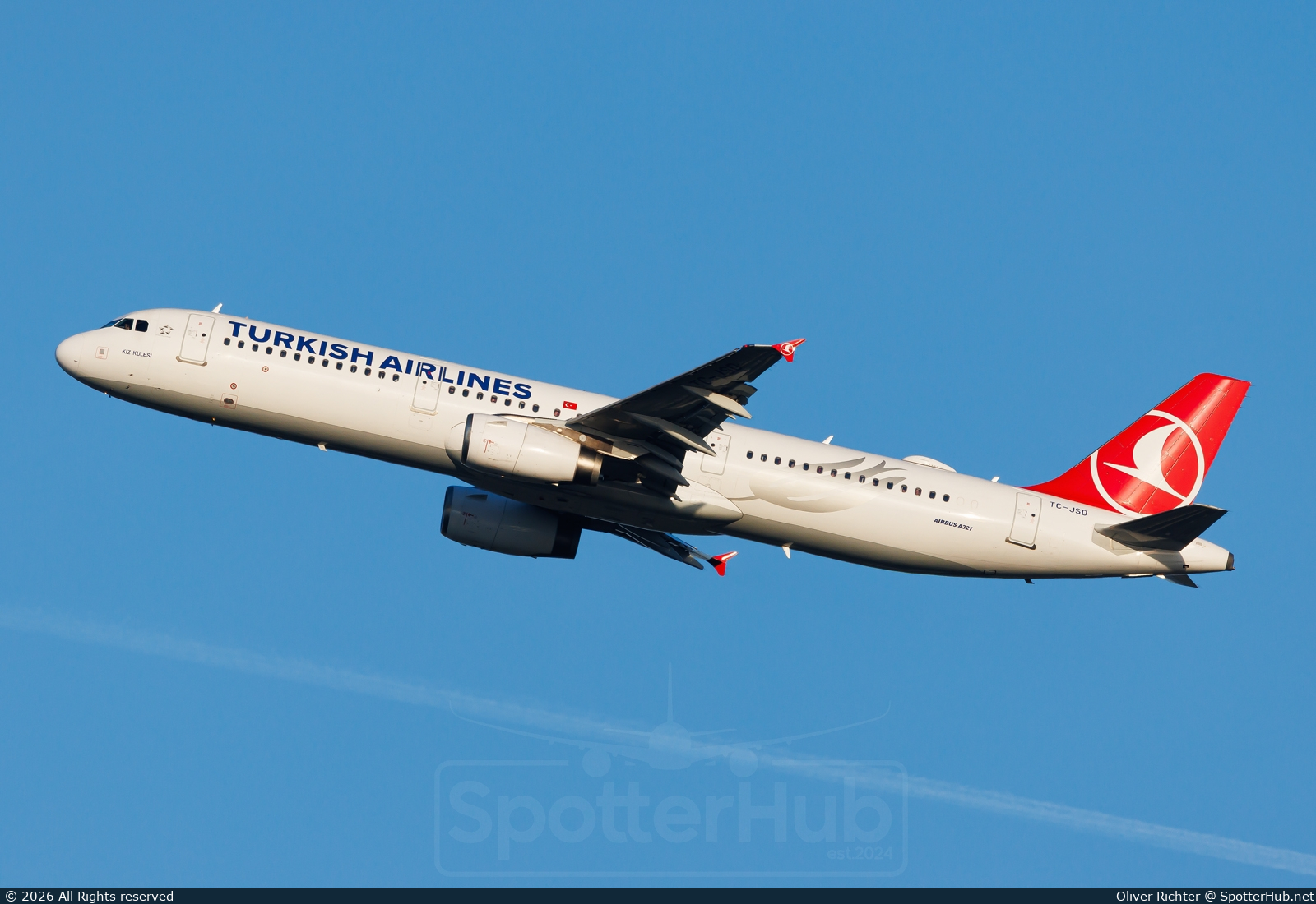 Photo of TC-JSD - Airbus A321-231 operated by Turkish Airlines