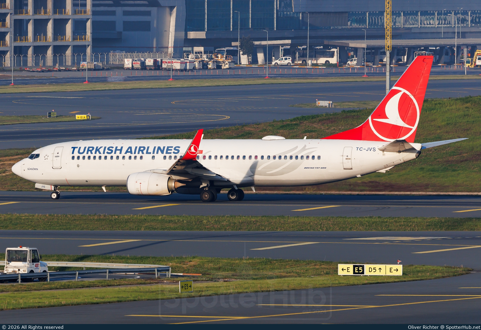 Photo of TC-JVS - Boeing 737-8F2 operated by Turkish Airlines