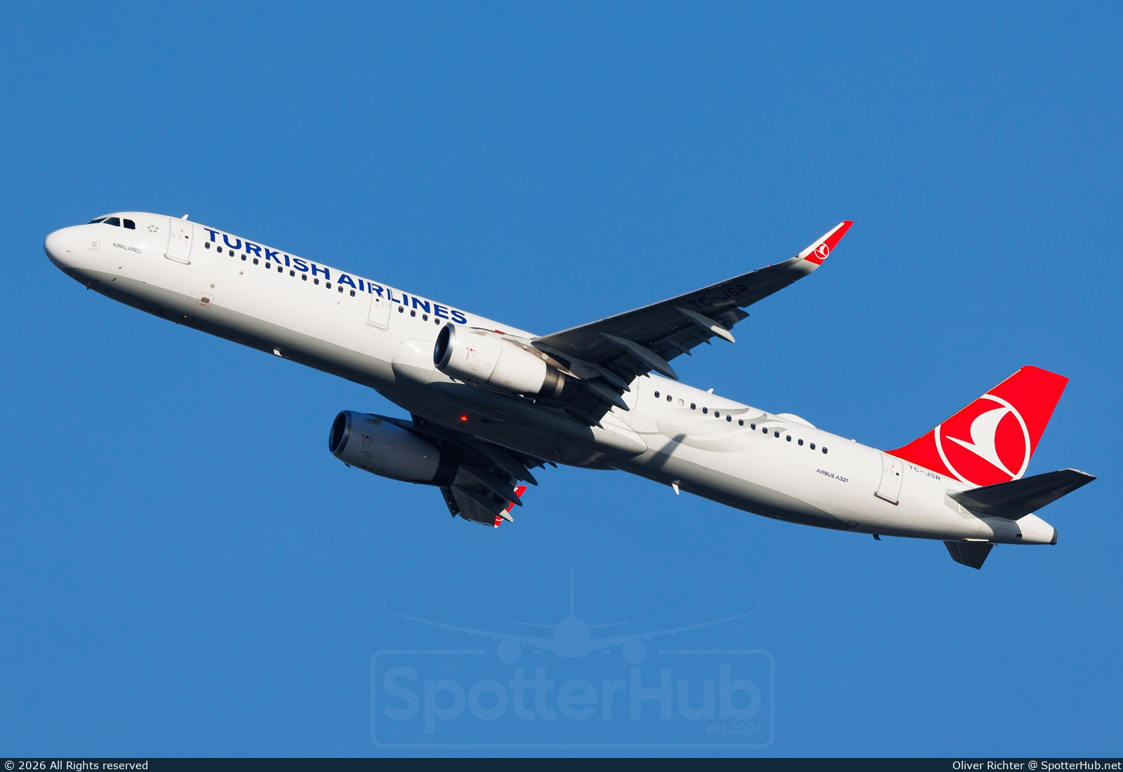 Photo of TC-JSR - Airbus A321-231 operated by Turkish Airlines
