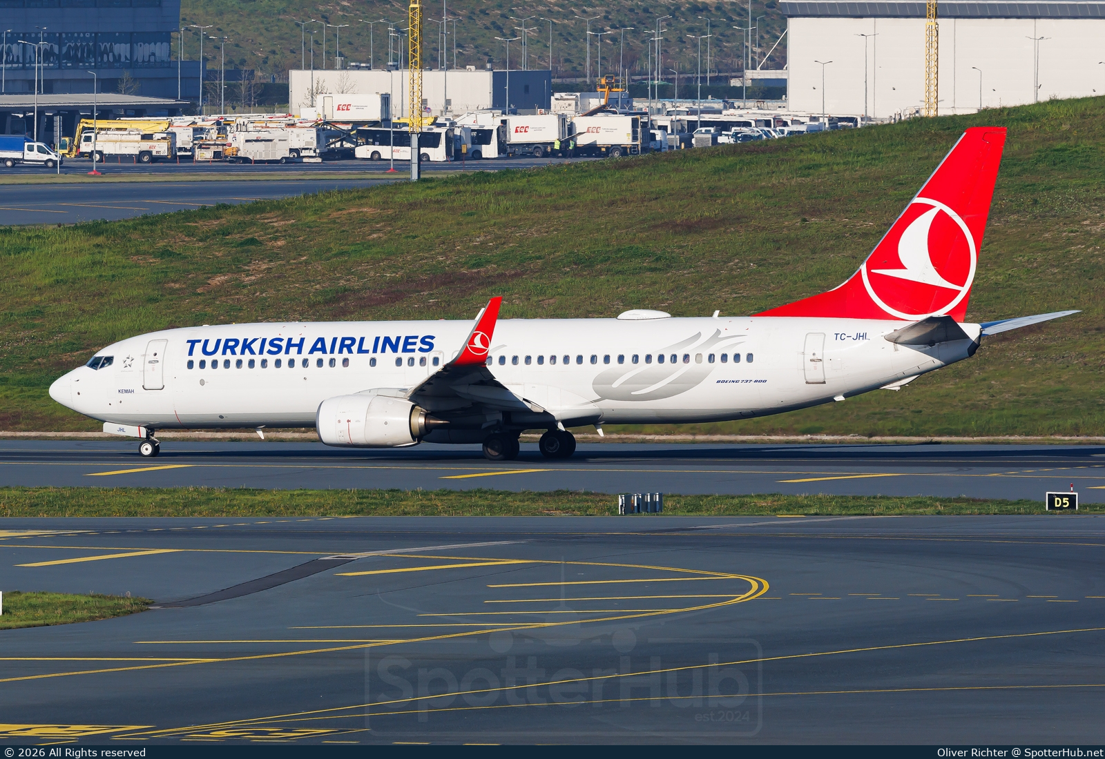 Photo of TC-JHL - Boeing 737-8F2 operated by Turkish Airlines