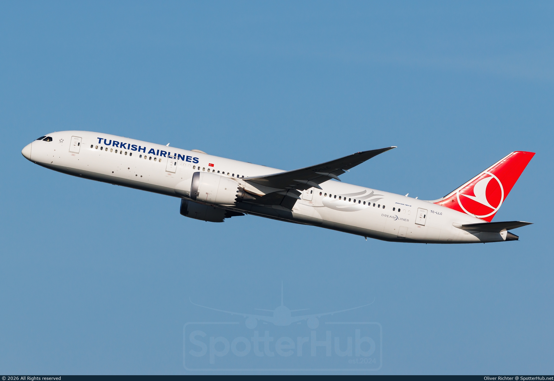 Photo of TC-LLC - Boeing 787-9 Dreamliner operated by Turkish Airlines