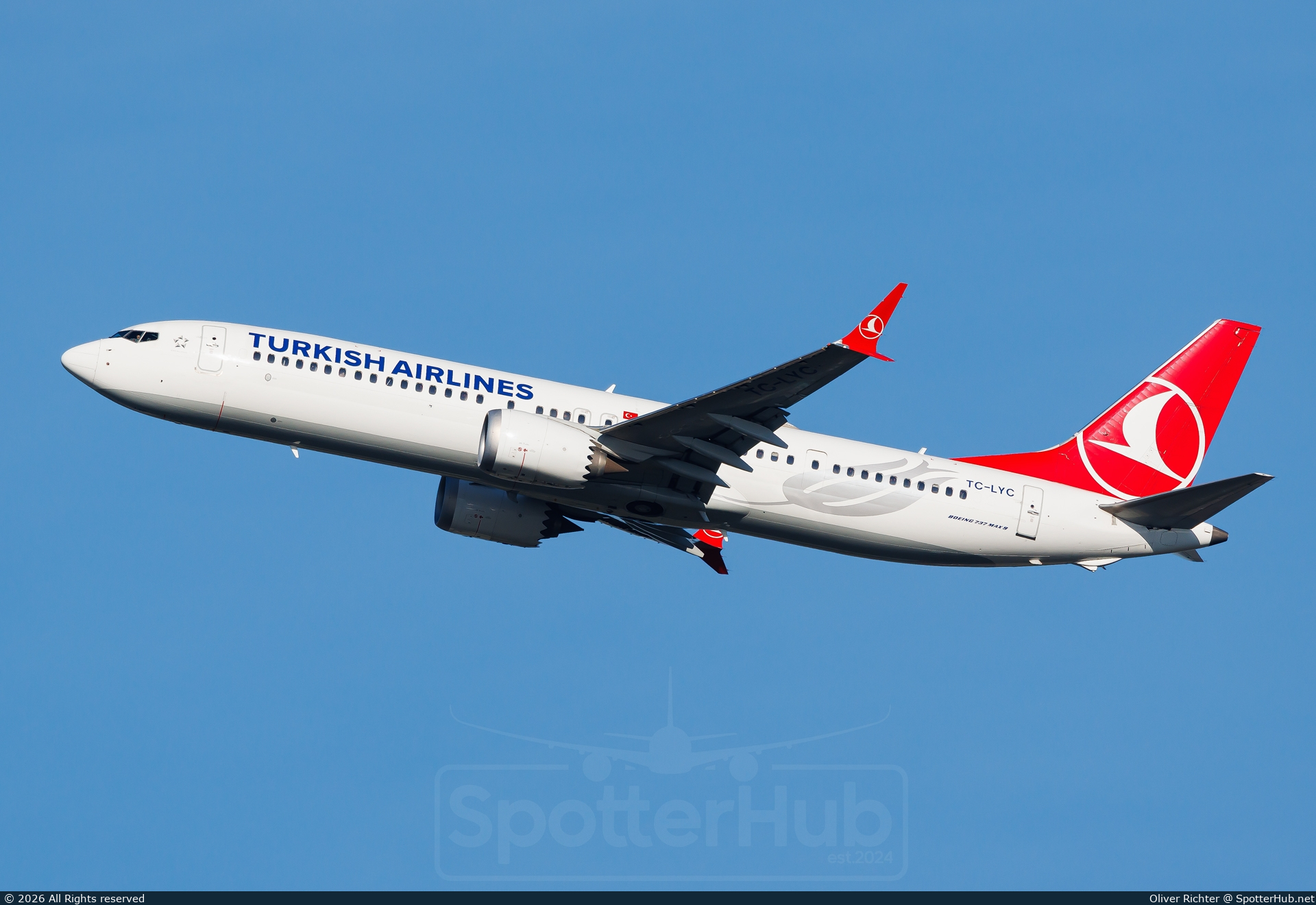 Photo of TC-LYC - Boeing 737 MAX 9 operated by Turkish Airlines