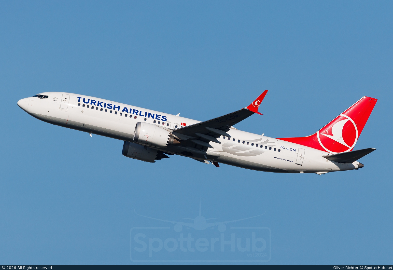Photo of TC-LCM - Boeing 737 MAX 8 operated by Turkish Airlines