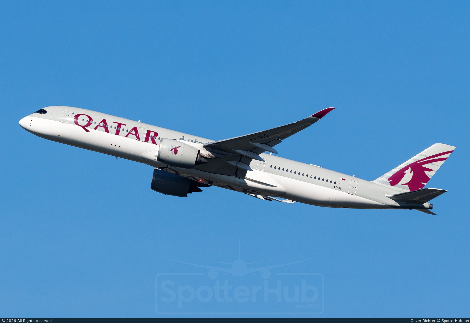 Photo of A7-ALD - Airbus A350-941 operated by Qatar Airways