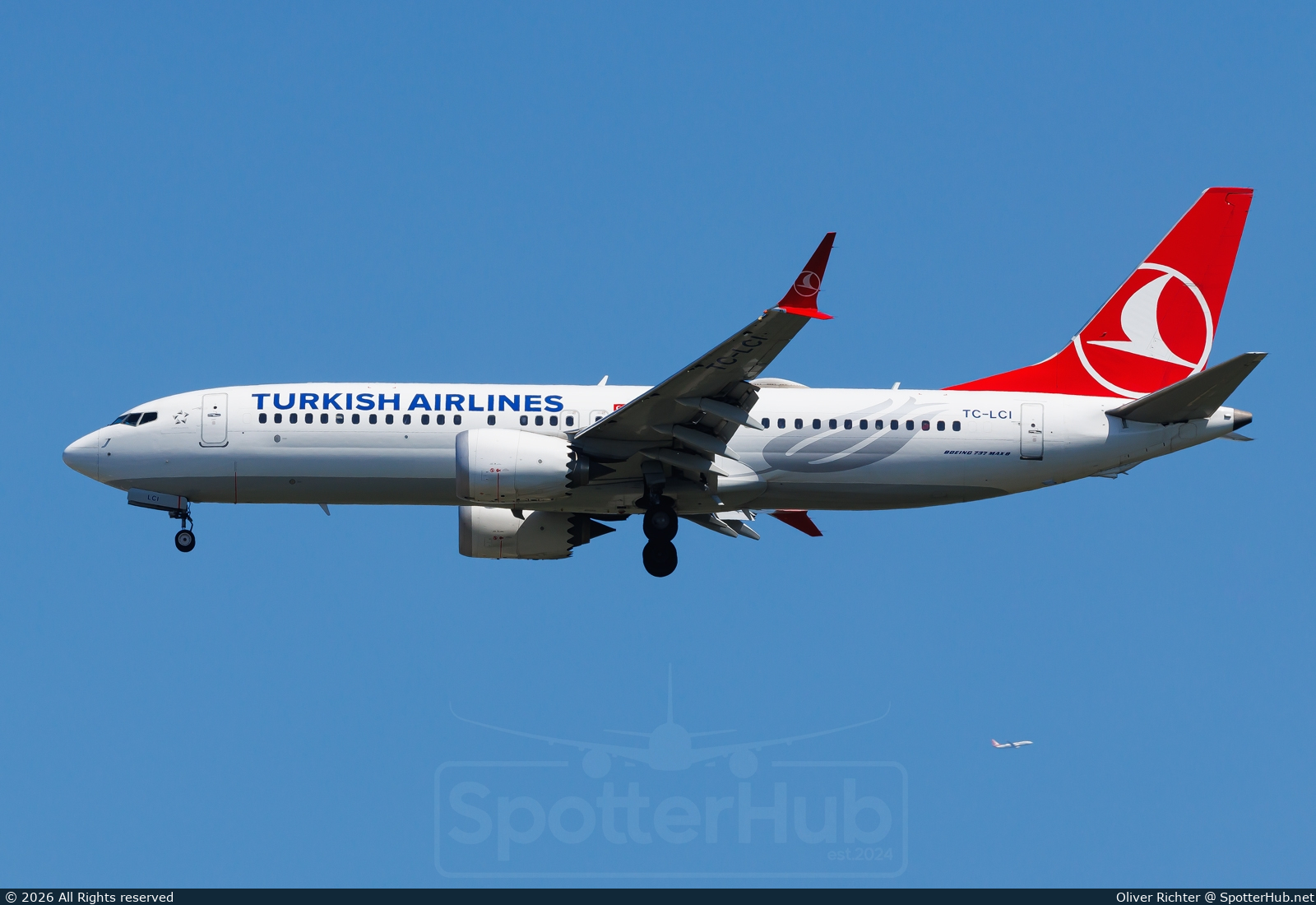 Photo of TC-LCI - Boeing 737 MAX 8 operated by Turkish Airlines