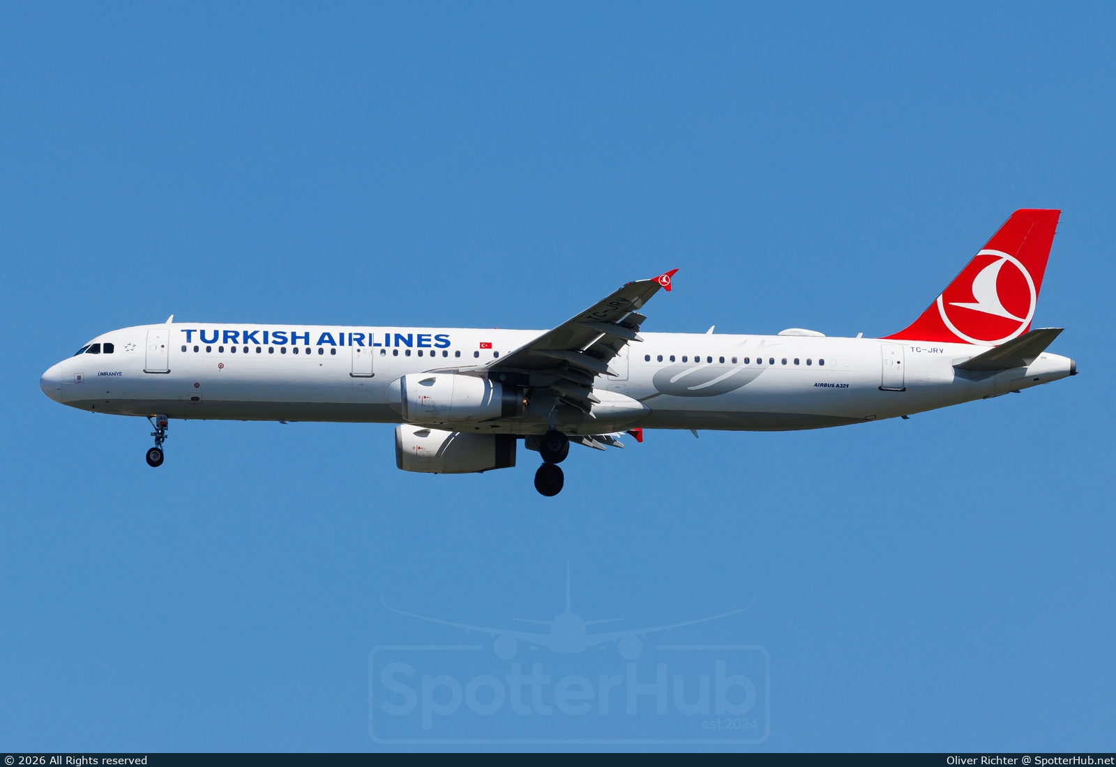 Photo of TC-JRV - Airbus A321-231 operated by Turkish Airlines