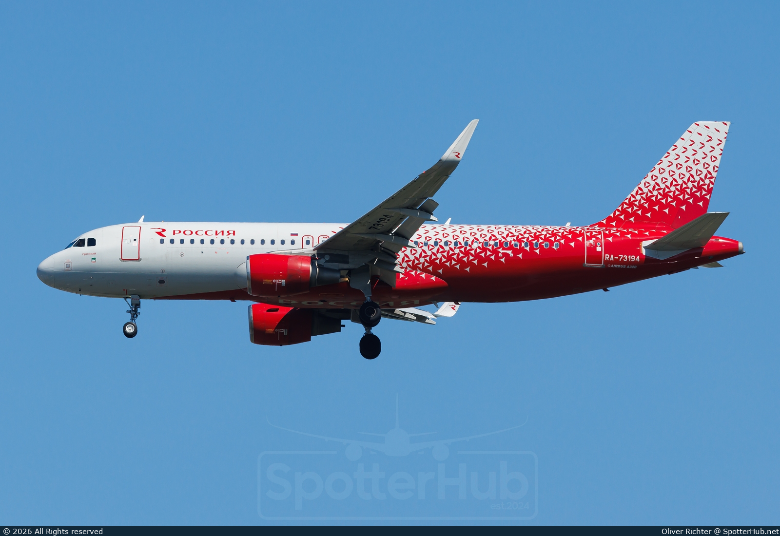Photo of RA-73194 - Airbus A320-214 operated by Rossiya Airlines